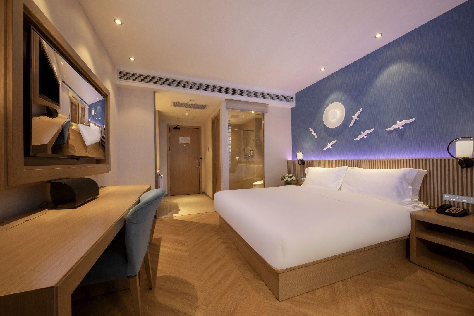 Huazhu - Superior BedRoom