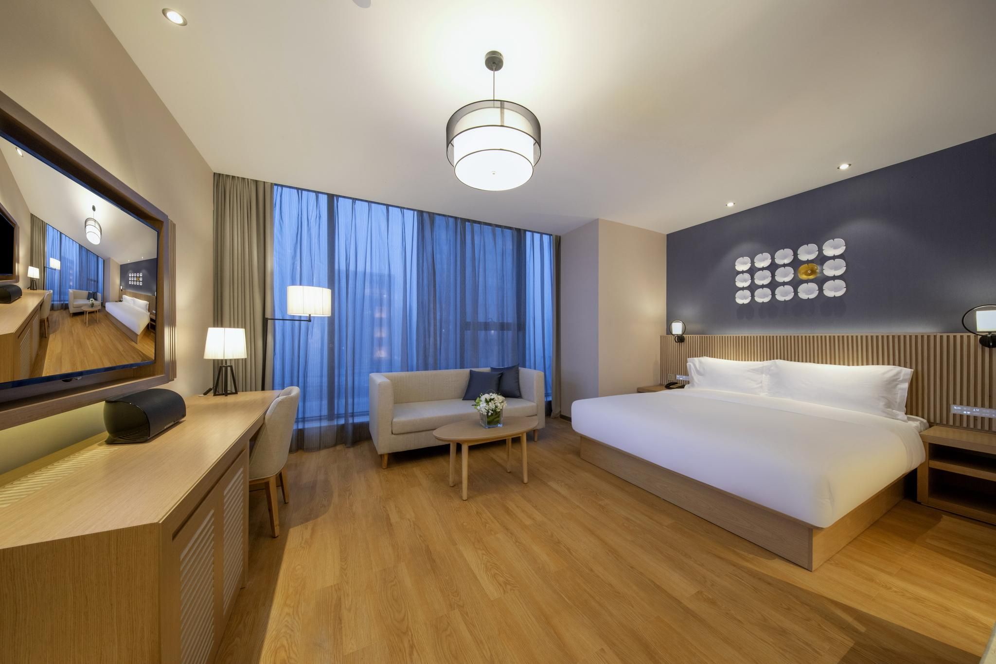 Executive, Larger Guest room, 1 Queen