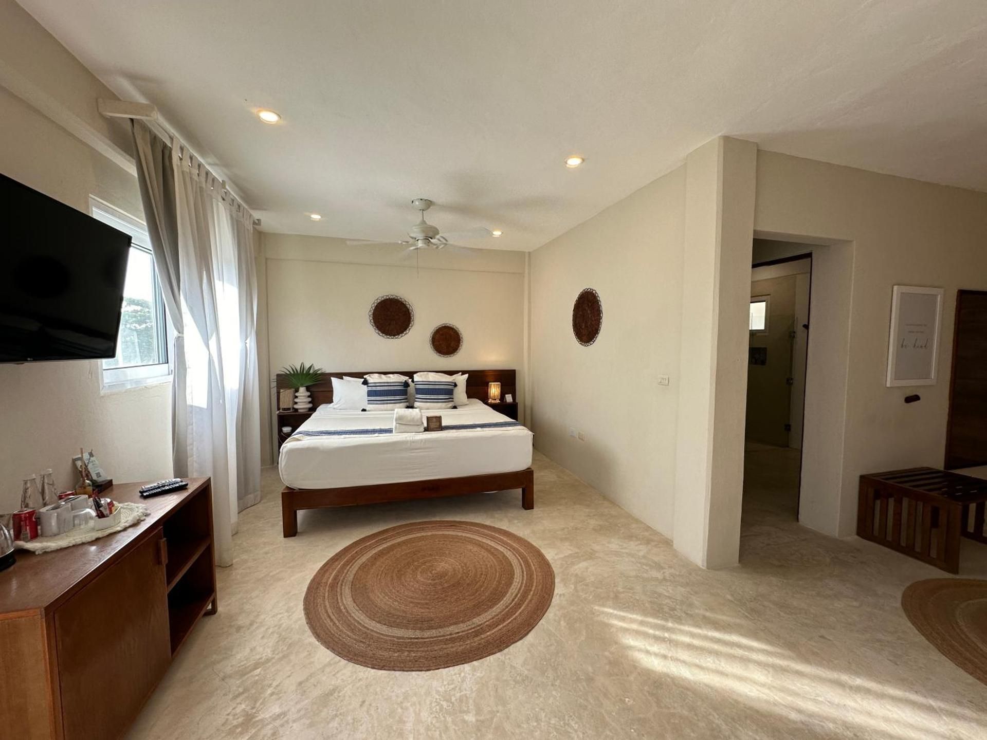 Triple Room with Balcony