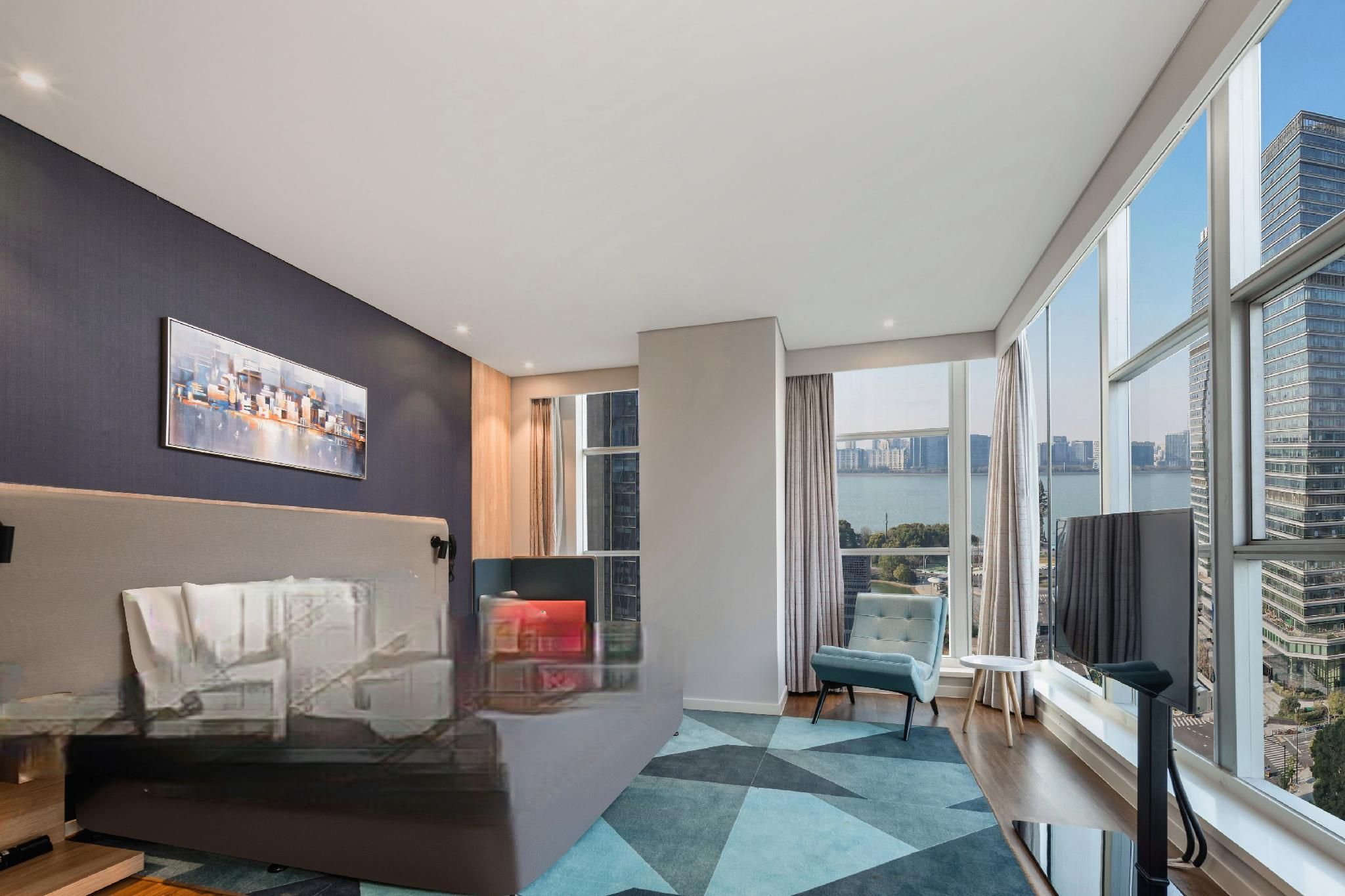 Jimu Suite with River View