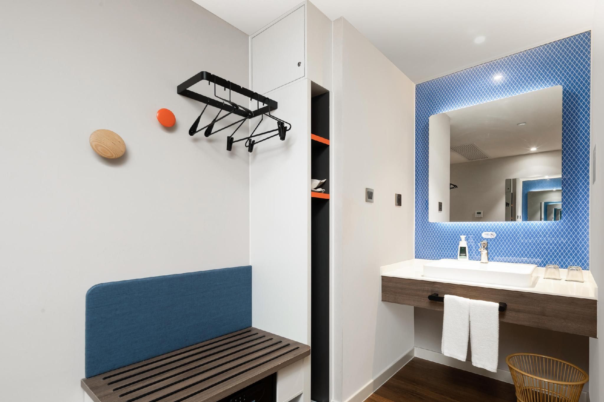 Atour - JIMU Twin Room