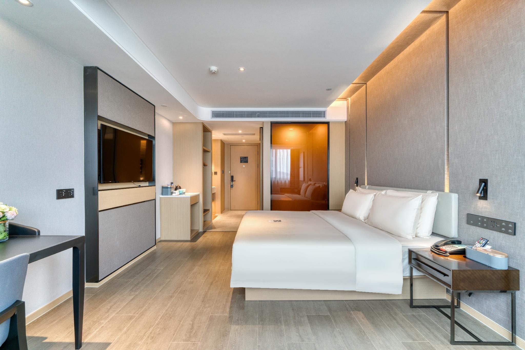Executive room, Guest room, 1 Queen