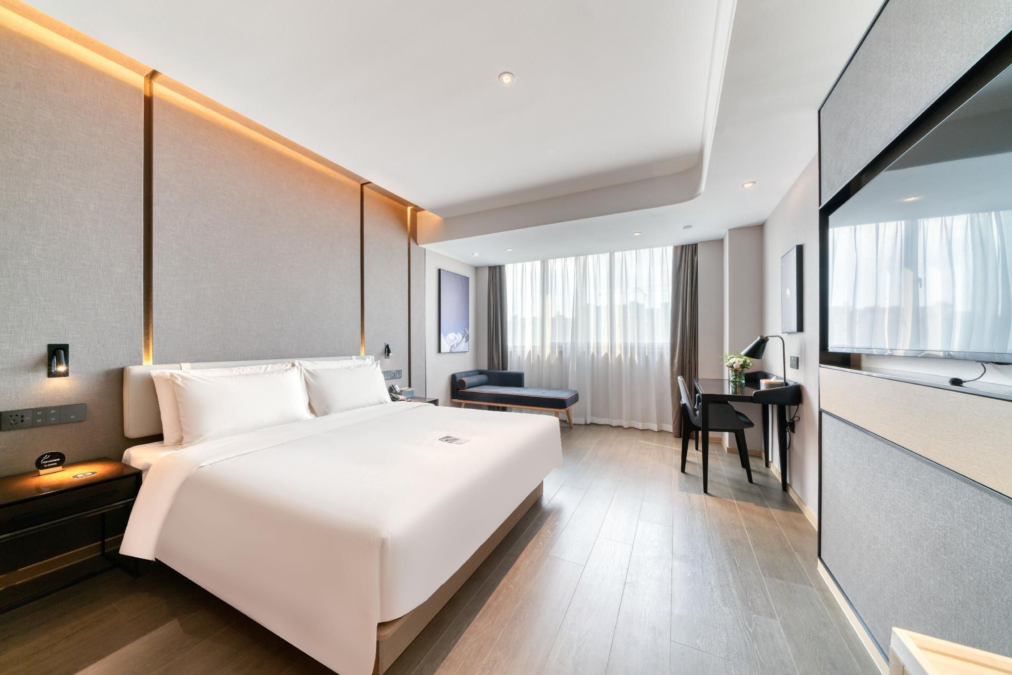 Executive room, Guest room, 1 Queen