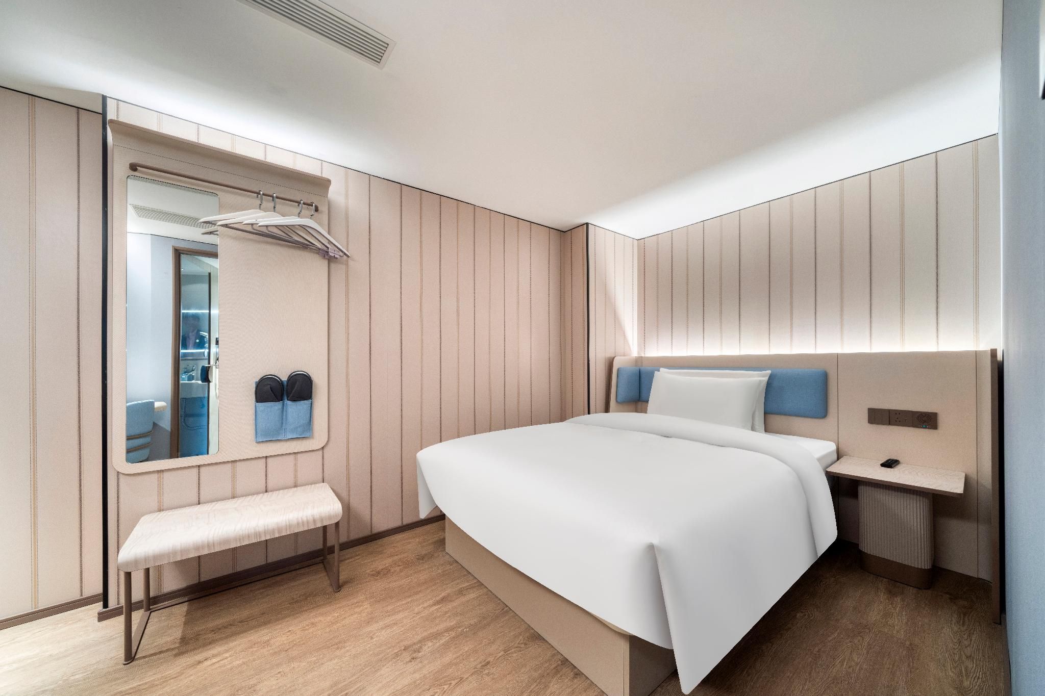 Huazhu - Single Bed Room