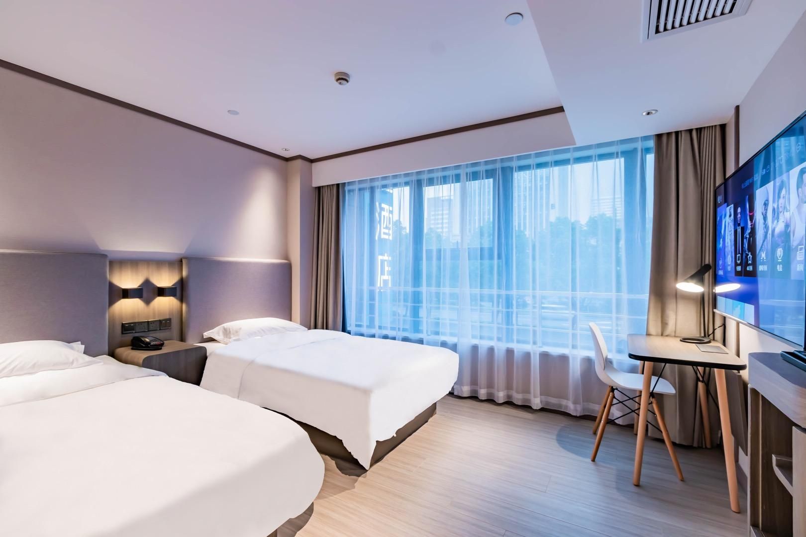 26853736_210813151800104943521