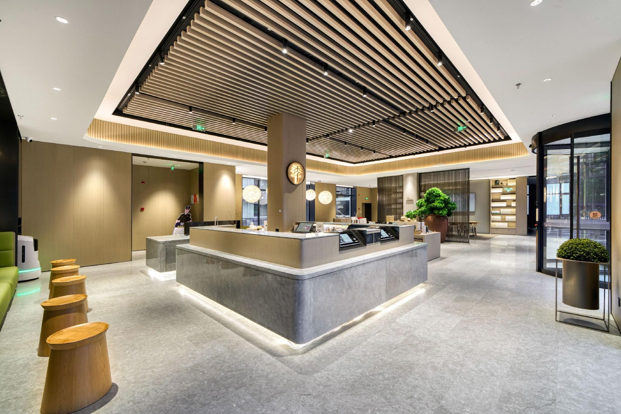 aa5aa95ded2276d74439ec60875e7056