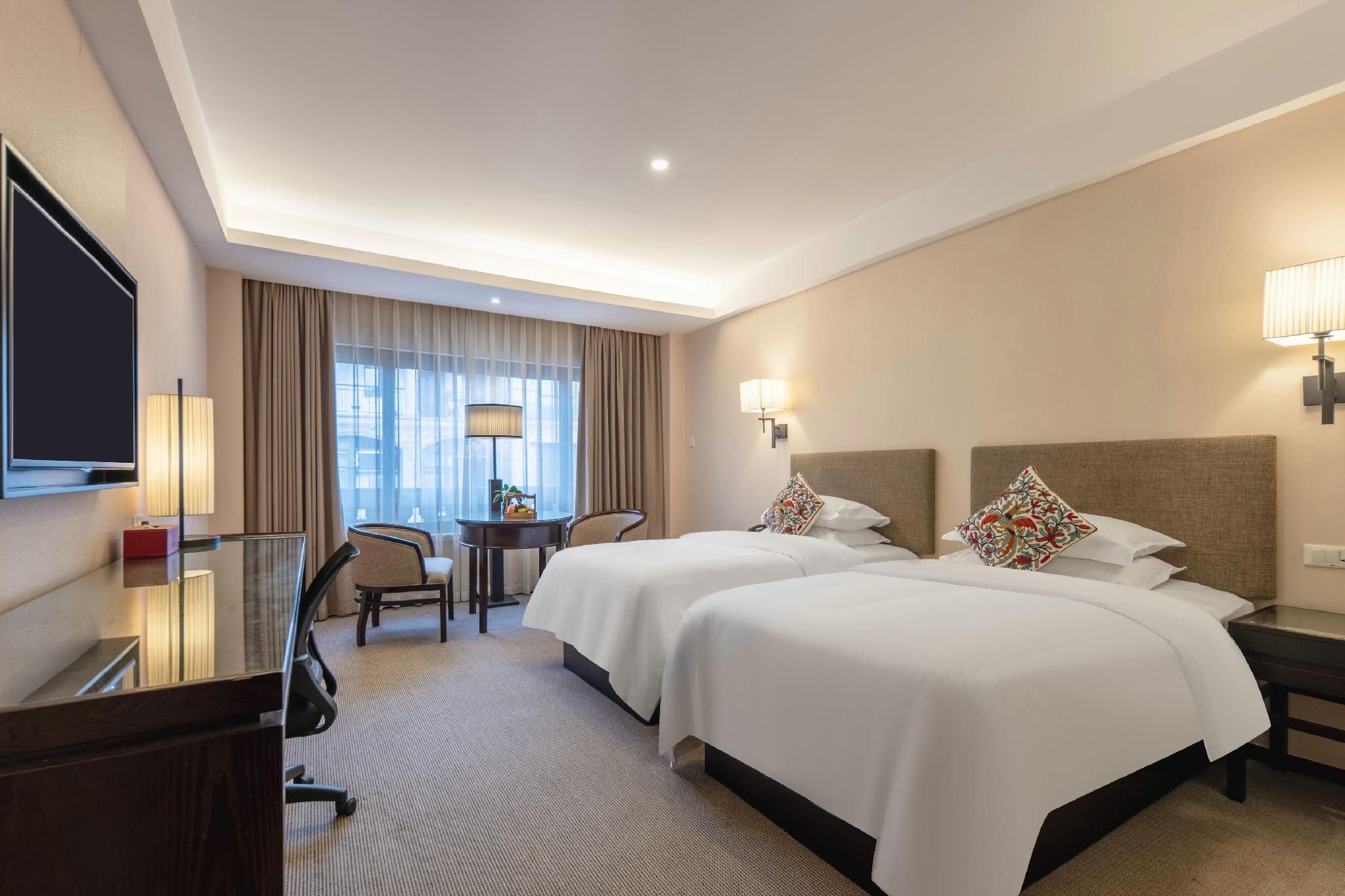 Twin Superior Room