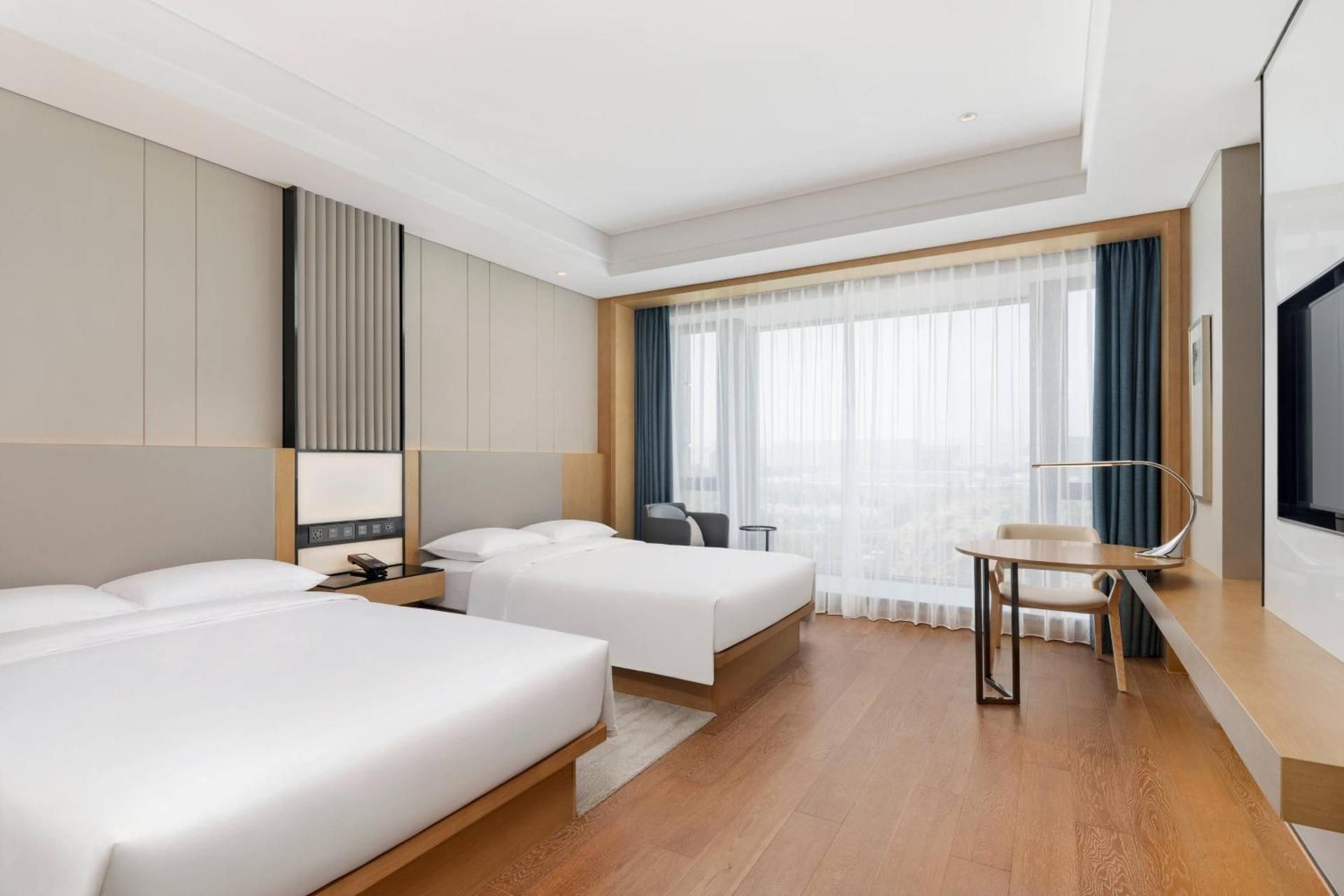 Deluxe Double Room with Two Double Beds and Garden View