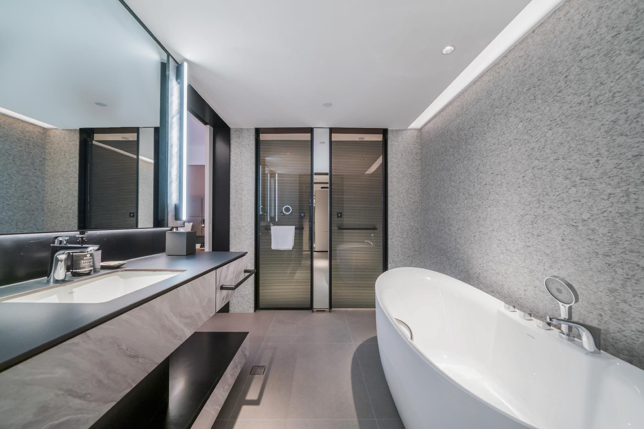 Intercity Hotel Hangzhou West Lake Huanglong Huazhu - Deluxe Suite 2