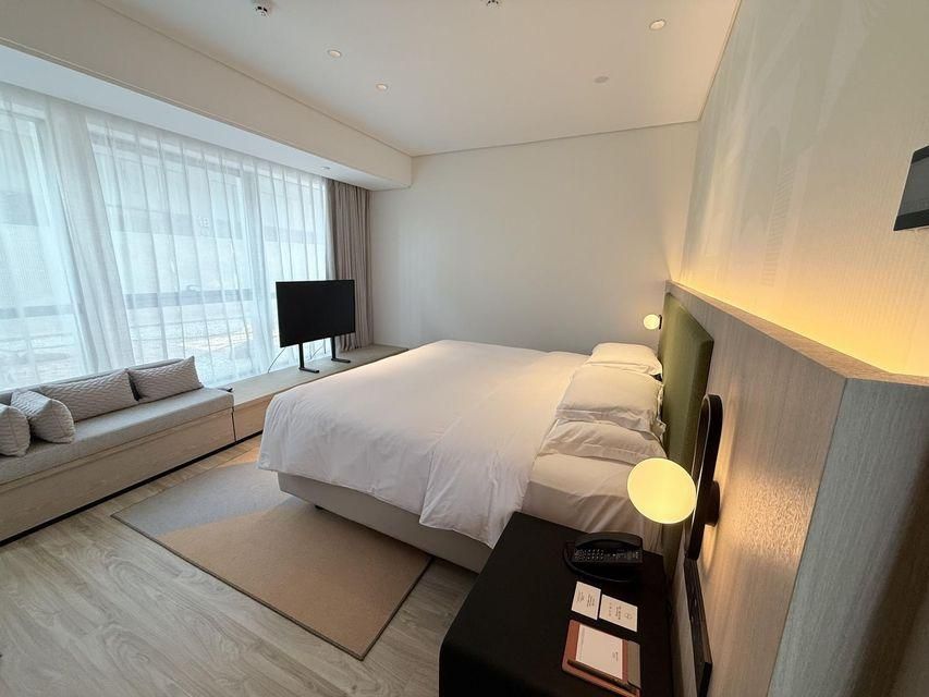 One Bedroom Suite