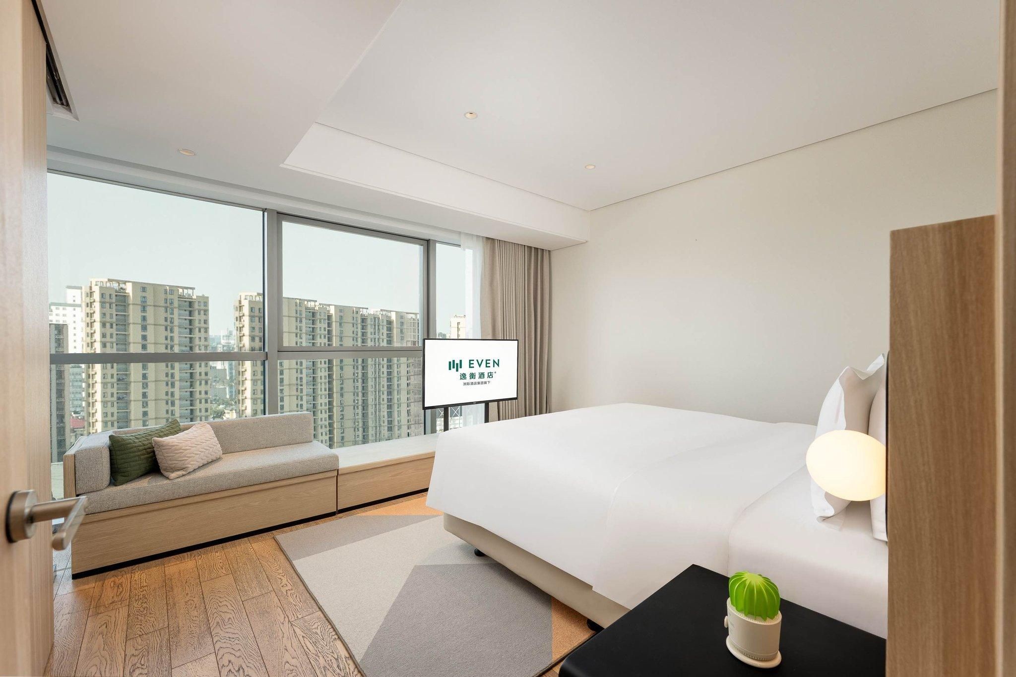One Bedroom Suite