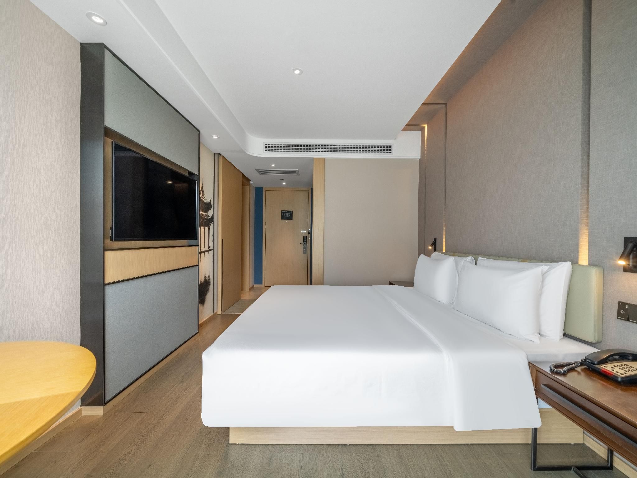 Executive room, Guest room, 1 Queen