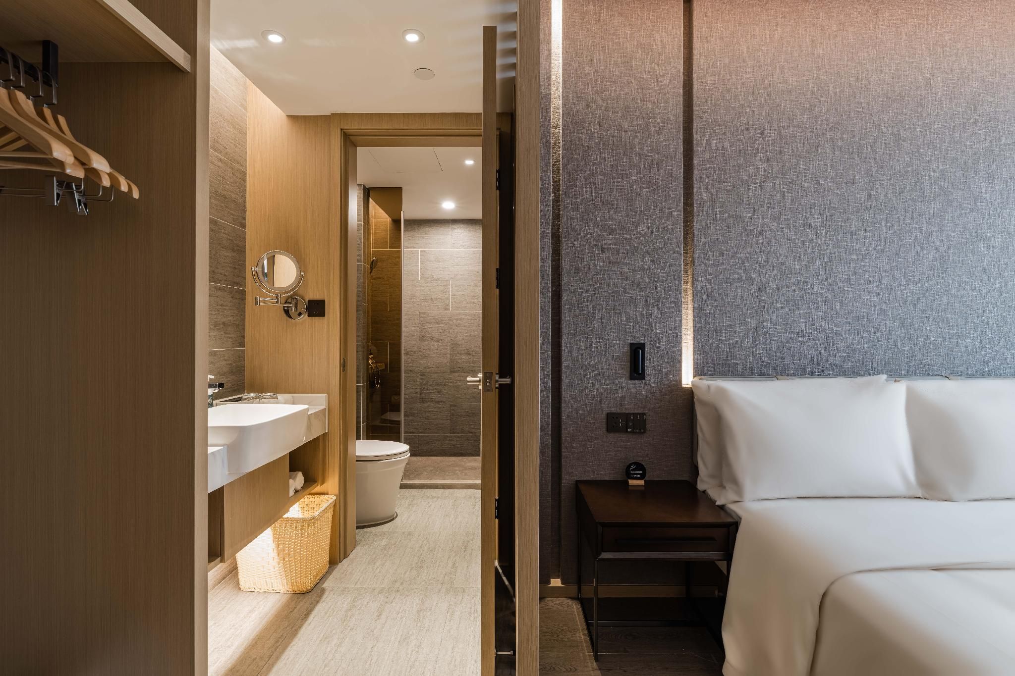 Atour - Elegant Room