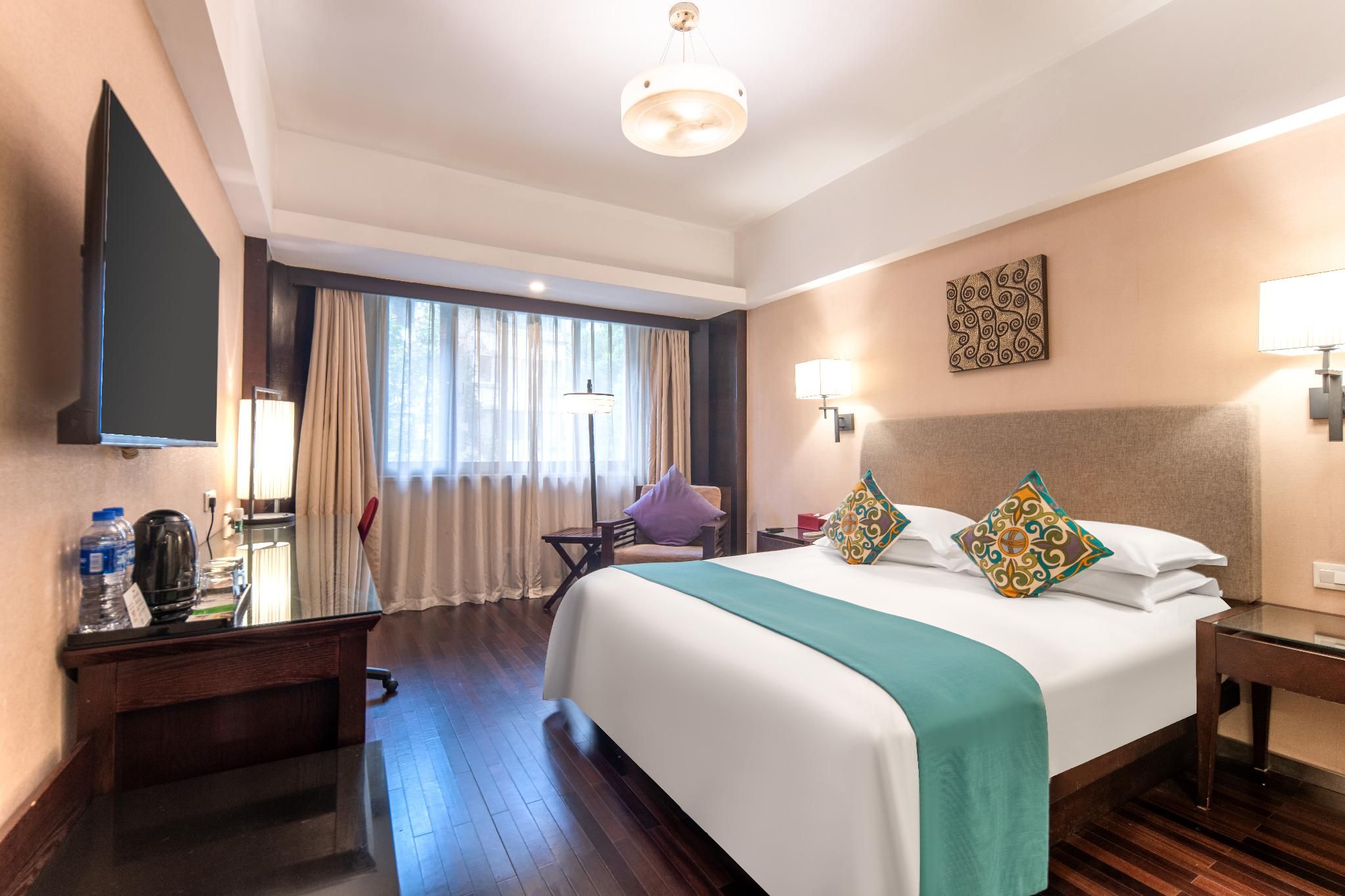 SSAW Boutique Hotel Hangzhou West Lake Deluxe King Room