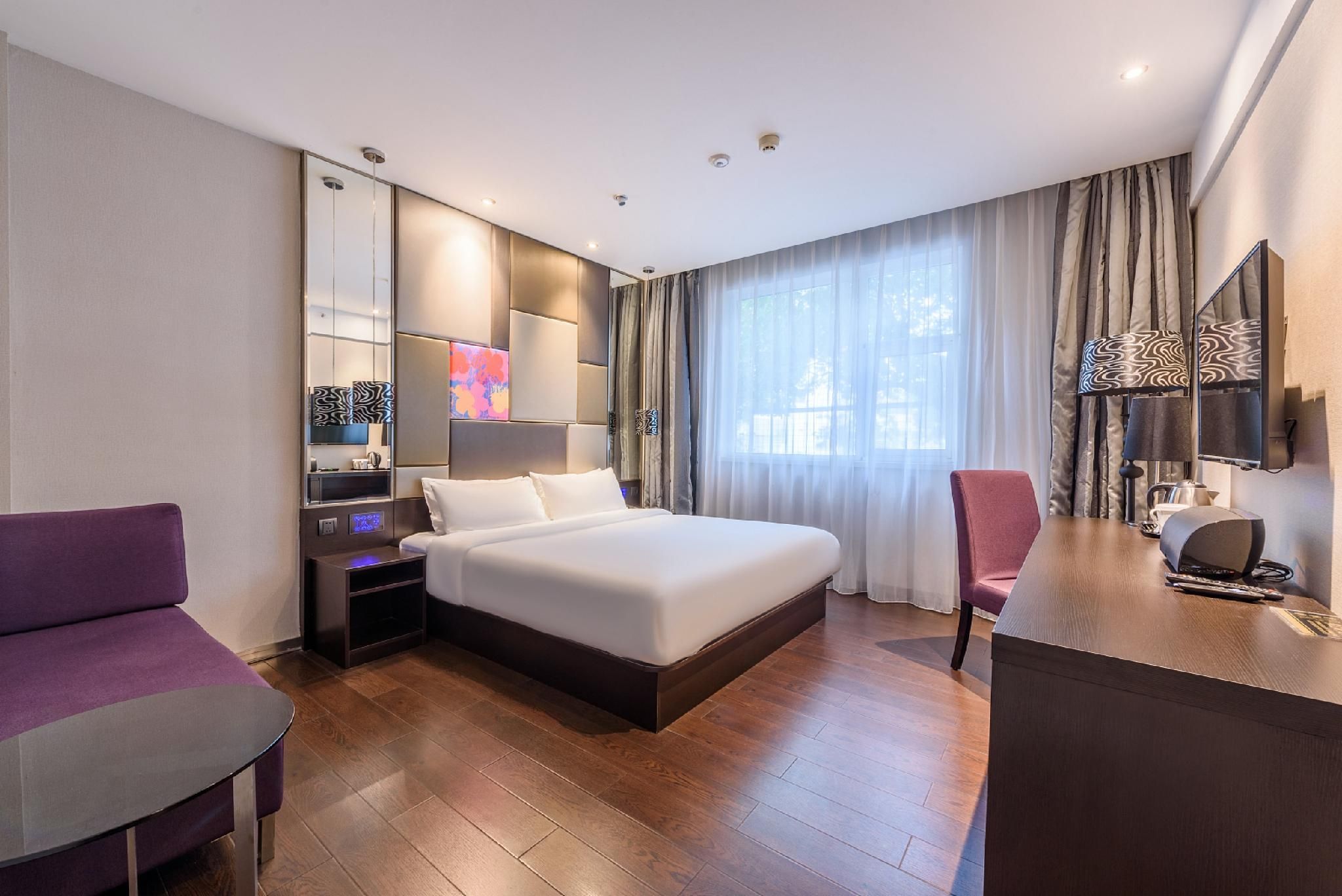 Executive, Larger Guest room, 1 Queen