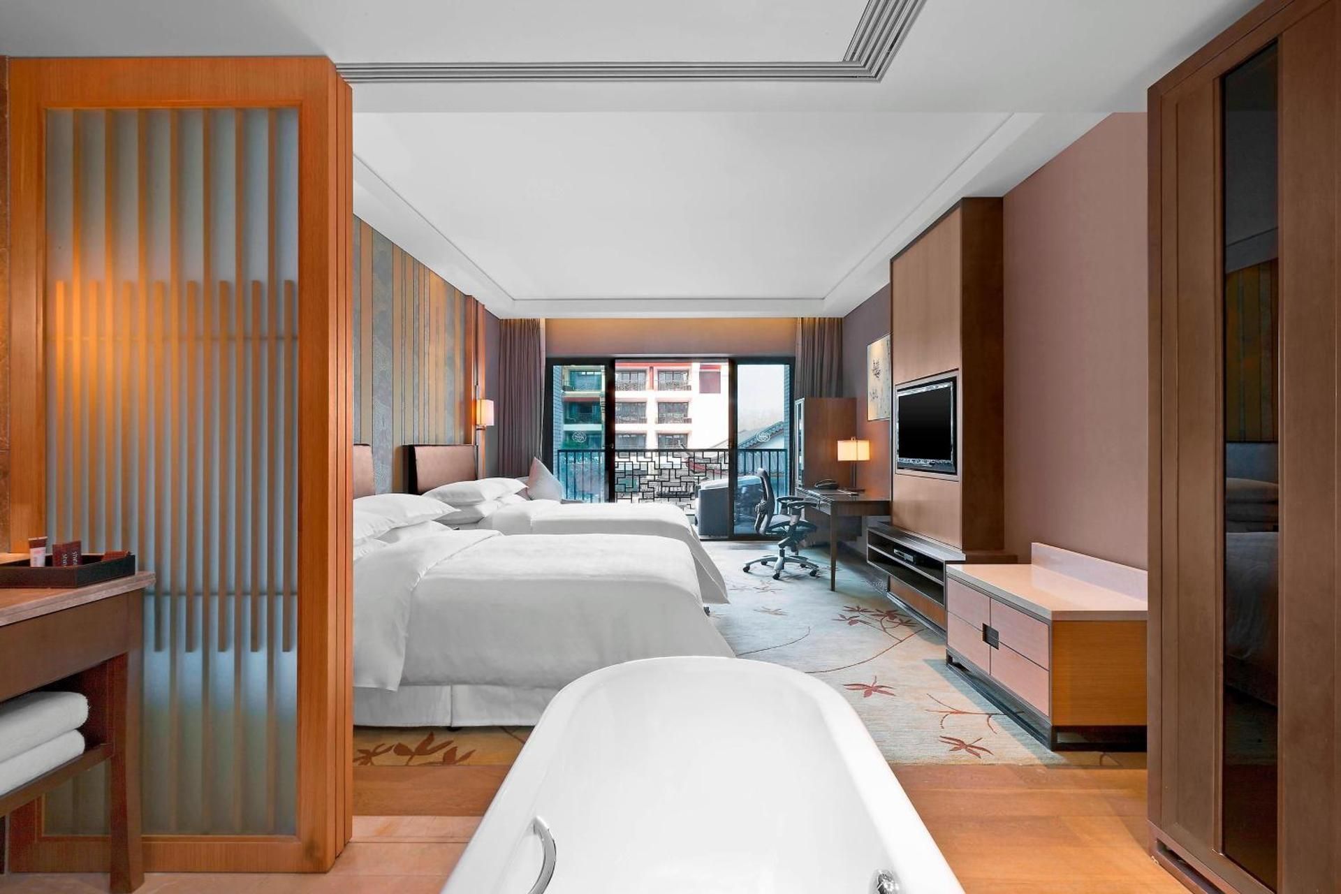 Club Twin Room, Club lounge access, Club Guest room, 2 Double, Balcony