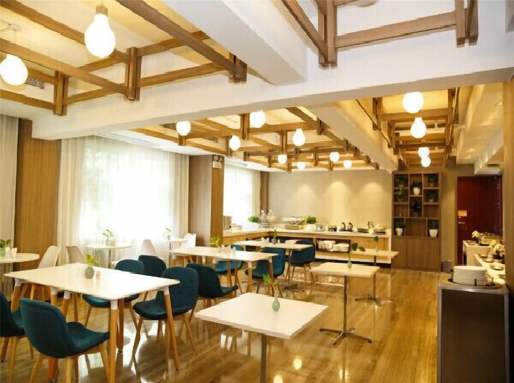 eb04237616c69a9c1bdceb733c4c43d5