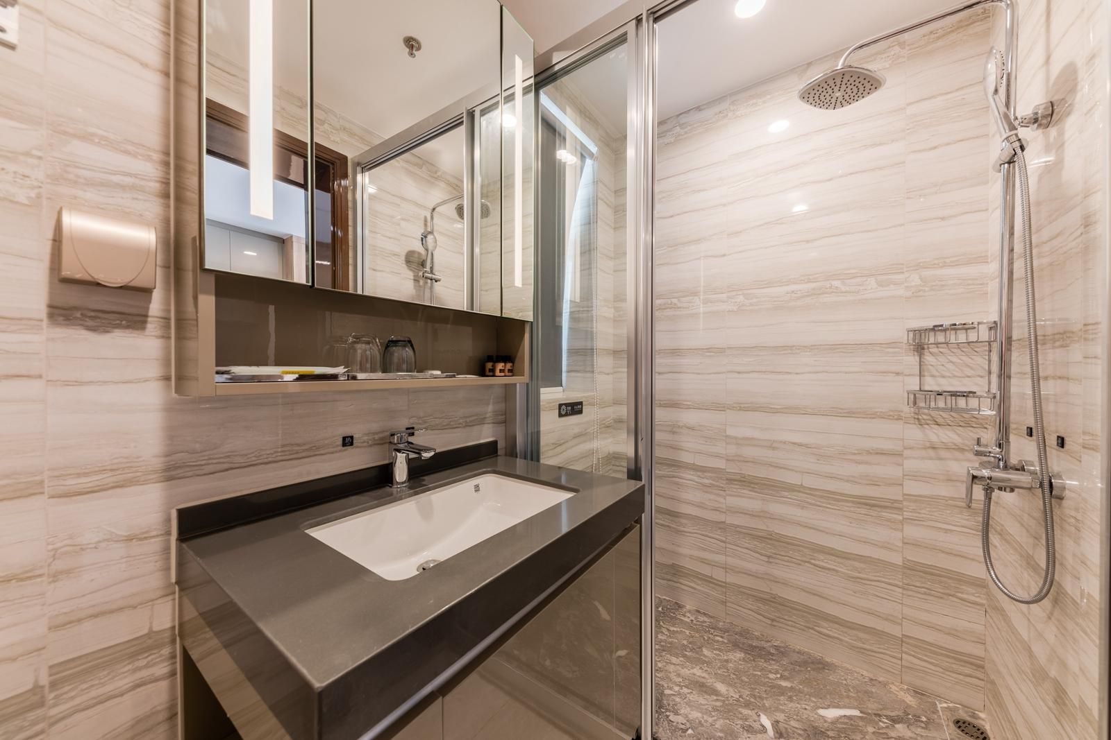 Floral Hotel Shantou Haiqin Bay Homestay Hotel Family Suite Ocean View 3