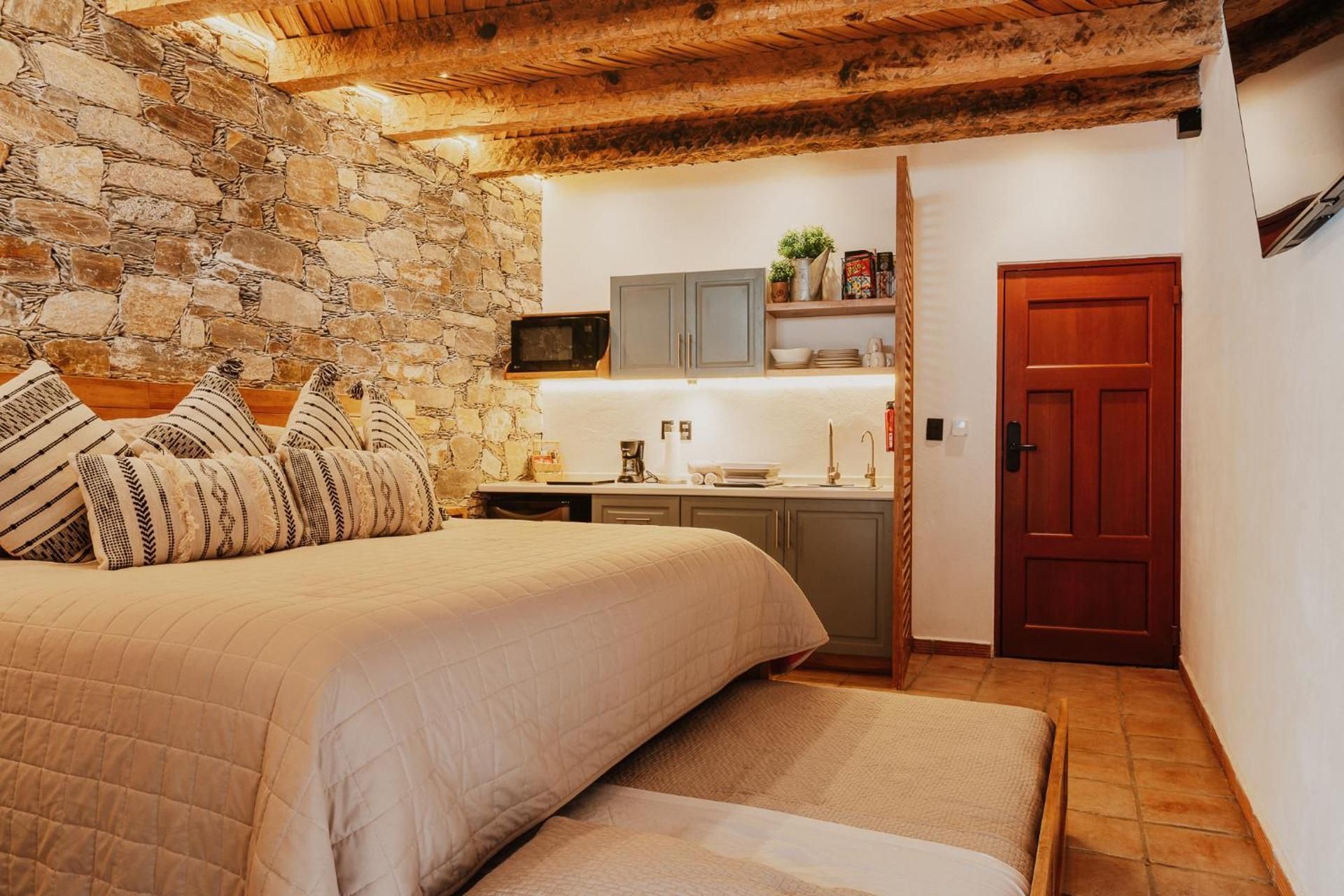 Twin Room with Balcony