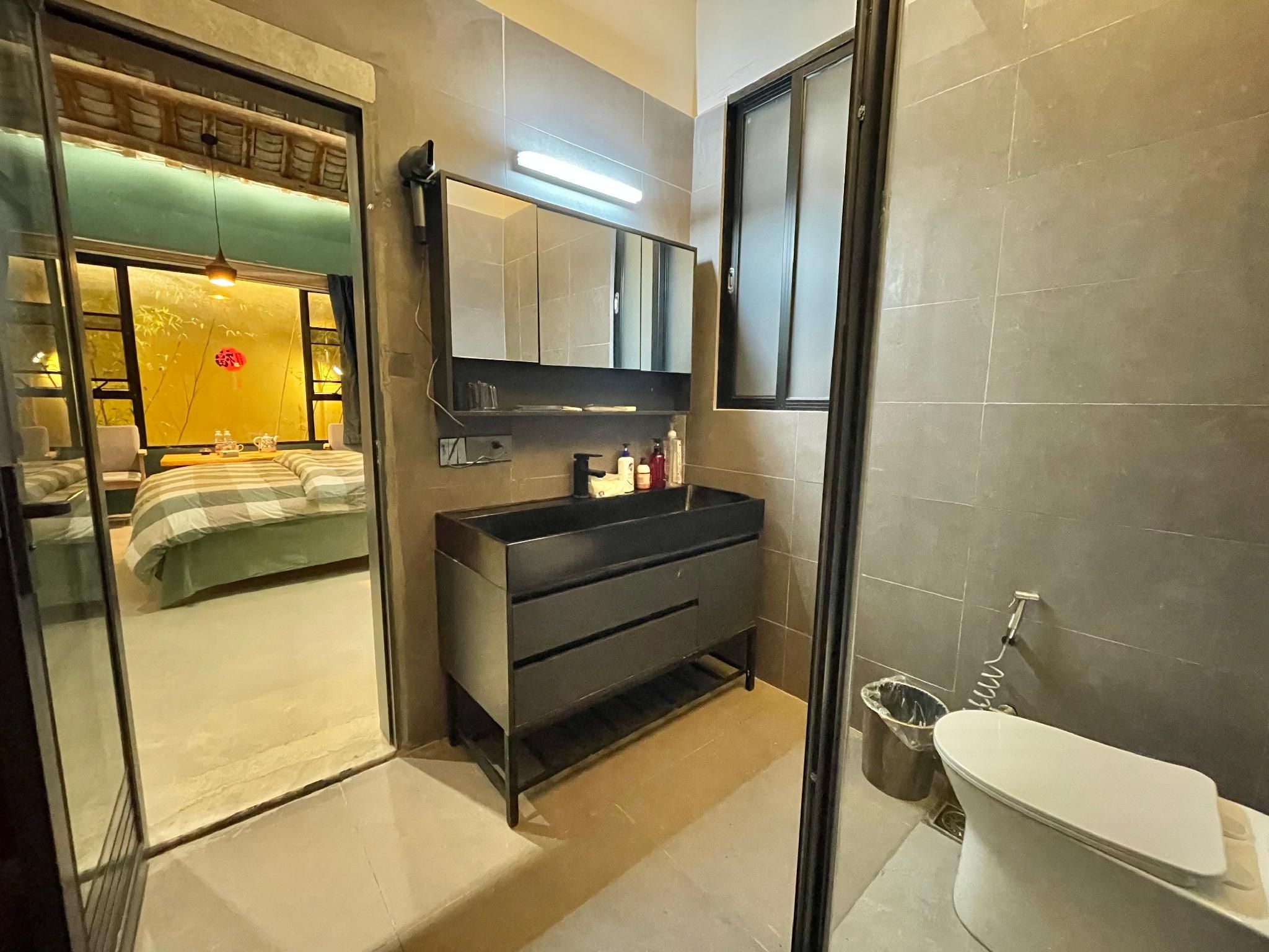 Triple Bed Room