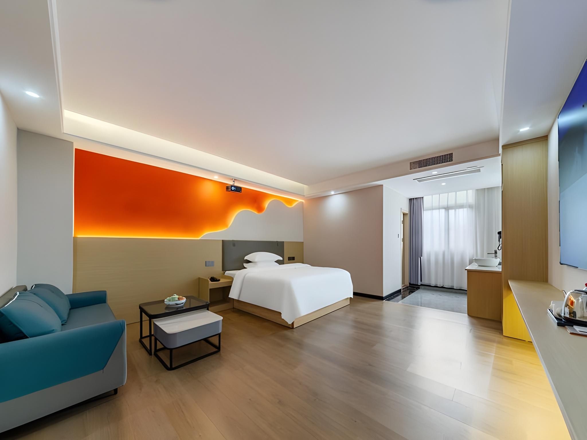Sunmei - Deluxe Cinema Bed Room