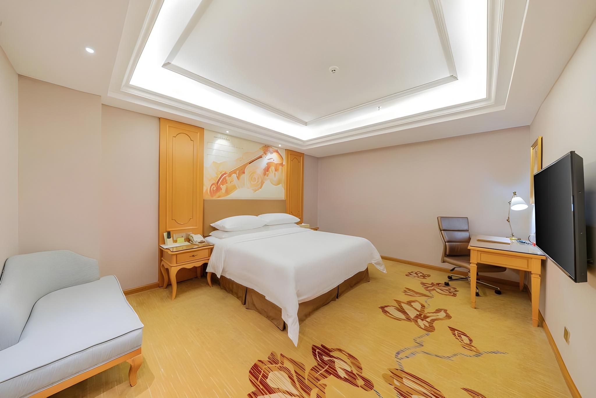 Vienna Hotel Shantou Chaoyang Center Family Suite