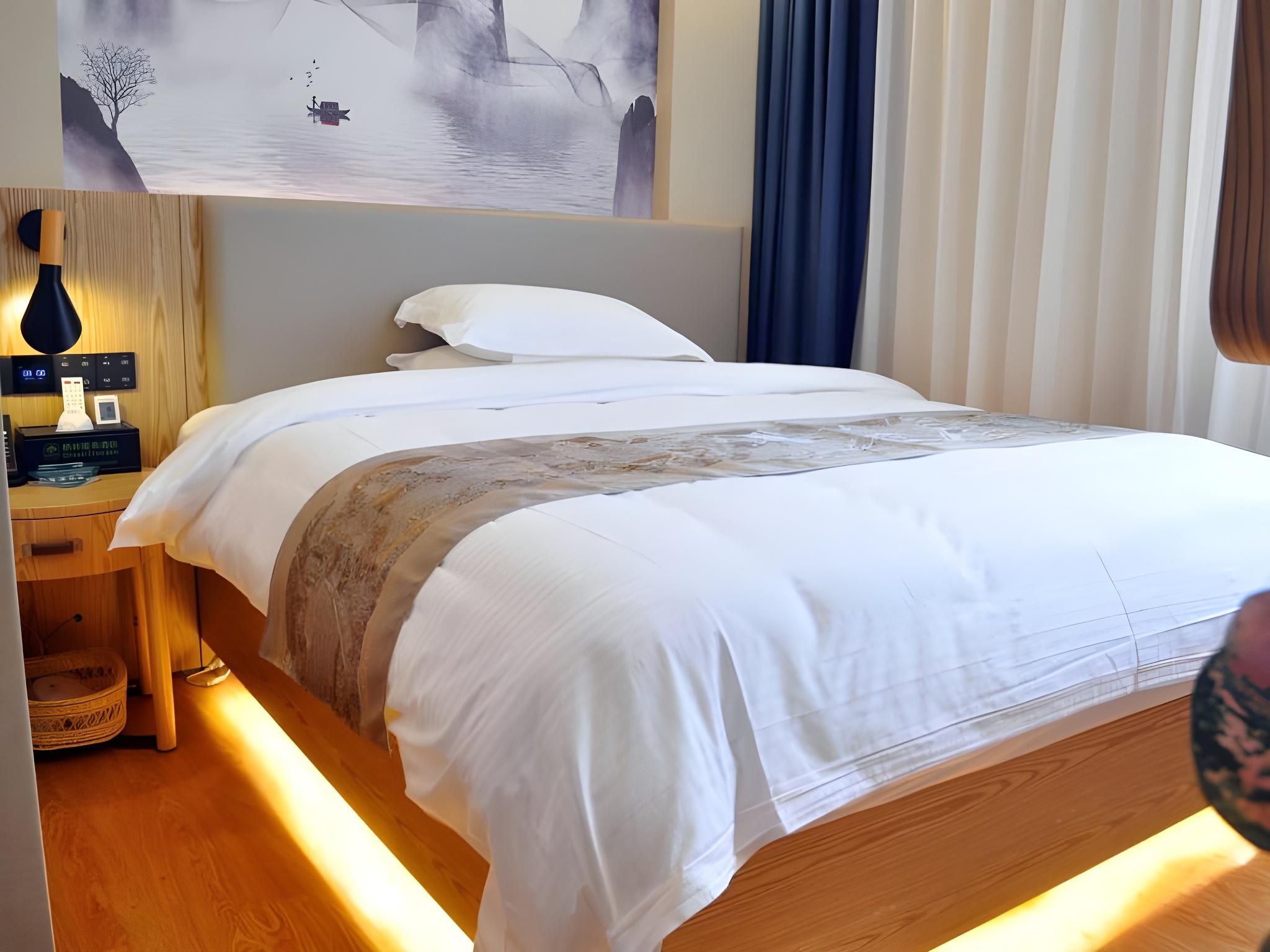 Single Standard Room