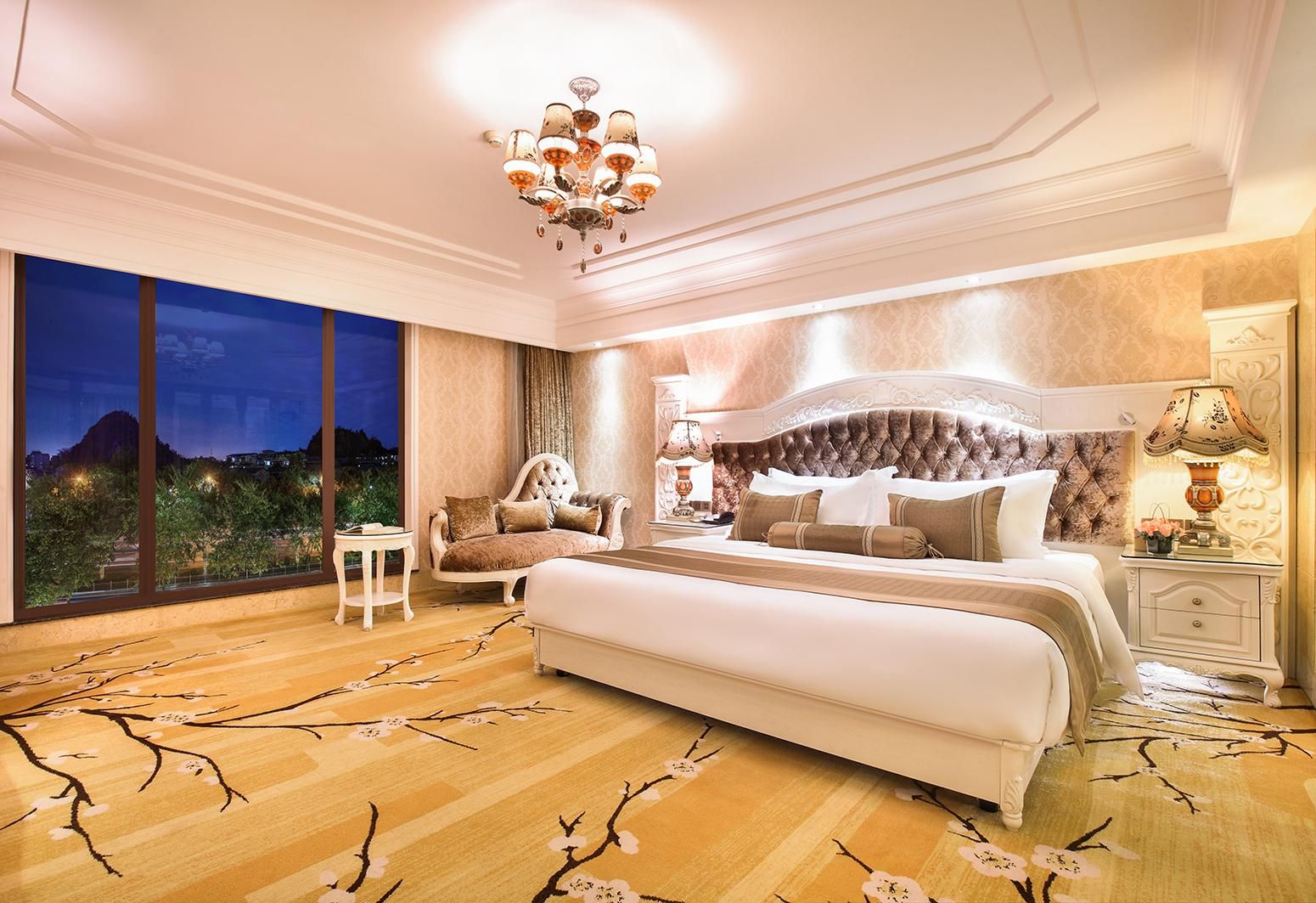 Deluxe Standard King Room