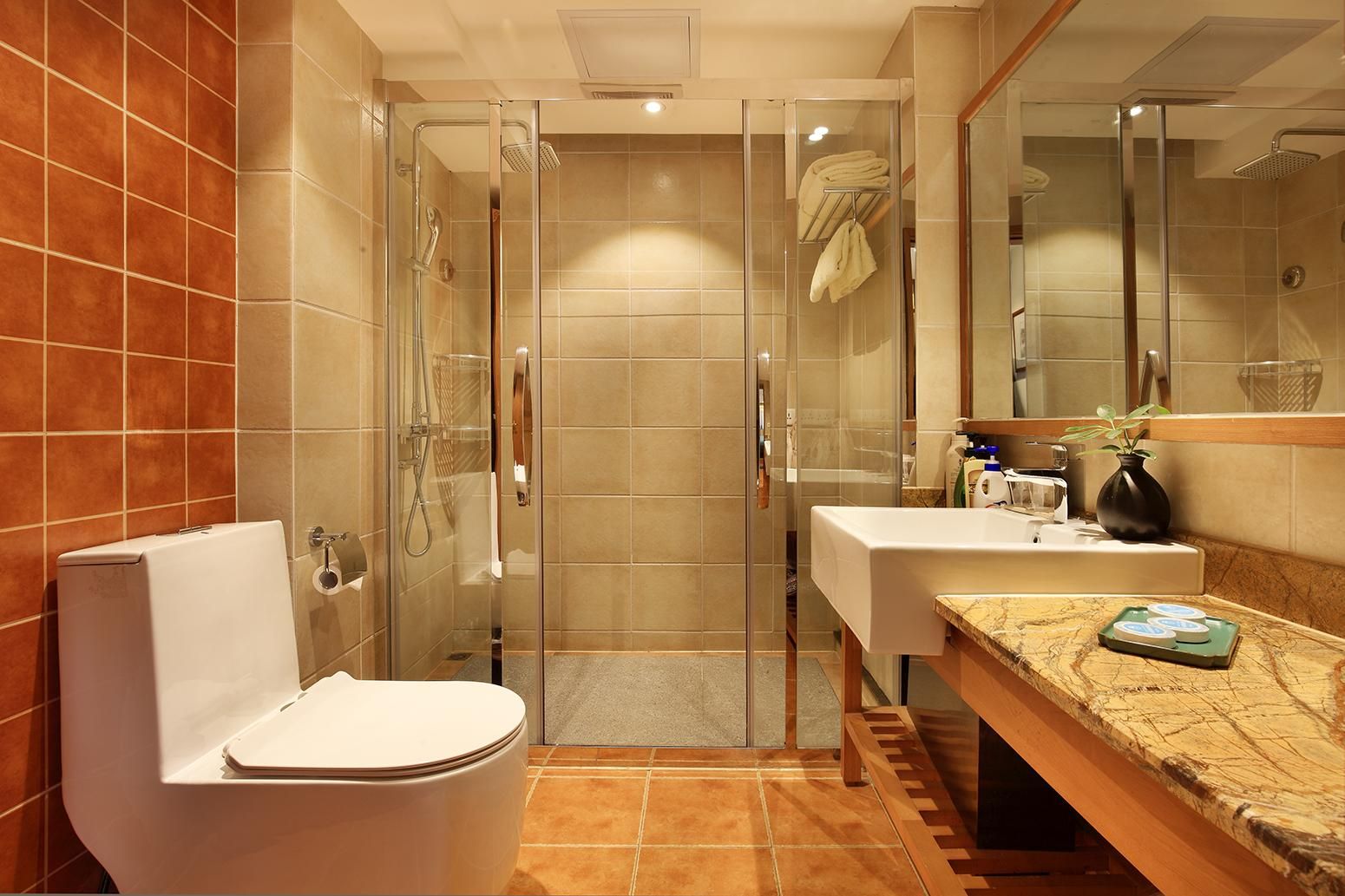Tatami Queen Room