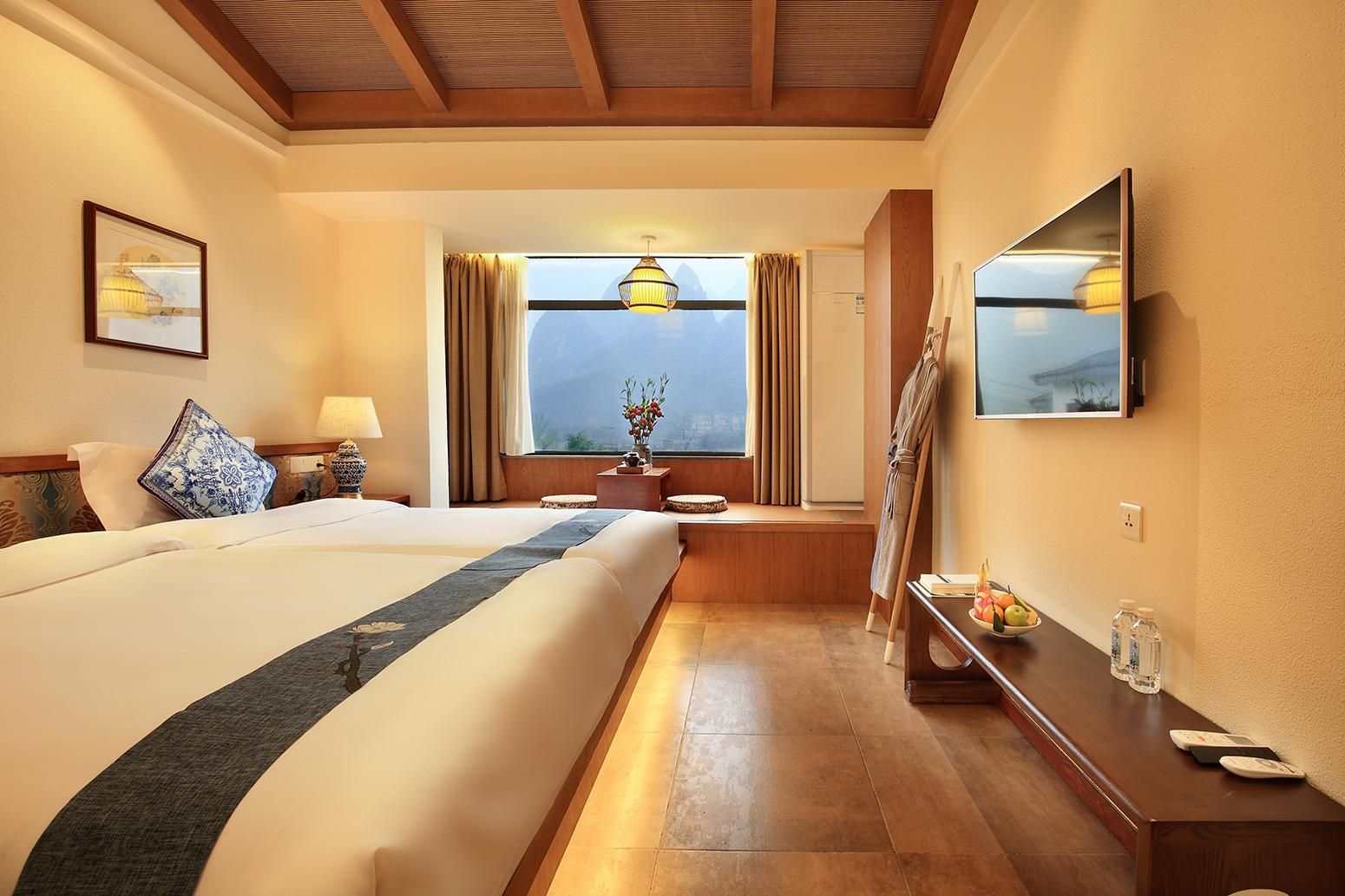 Mountain View Twin Room