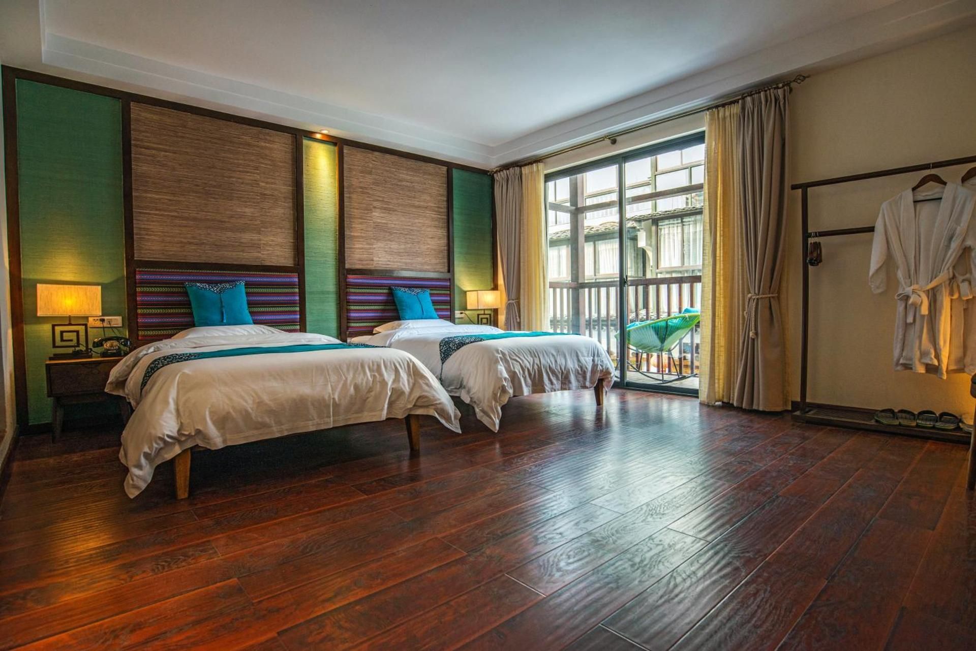 Deluxe Twin Room-free pick up available from train station for minimun 2 nights stay