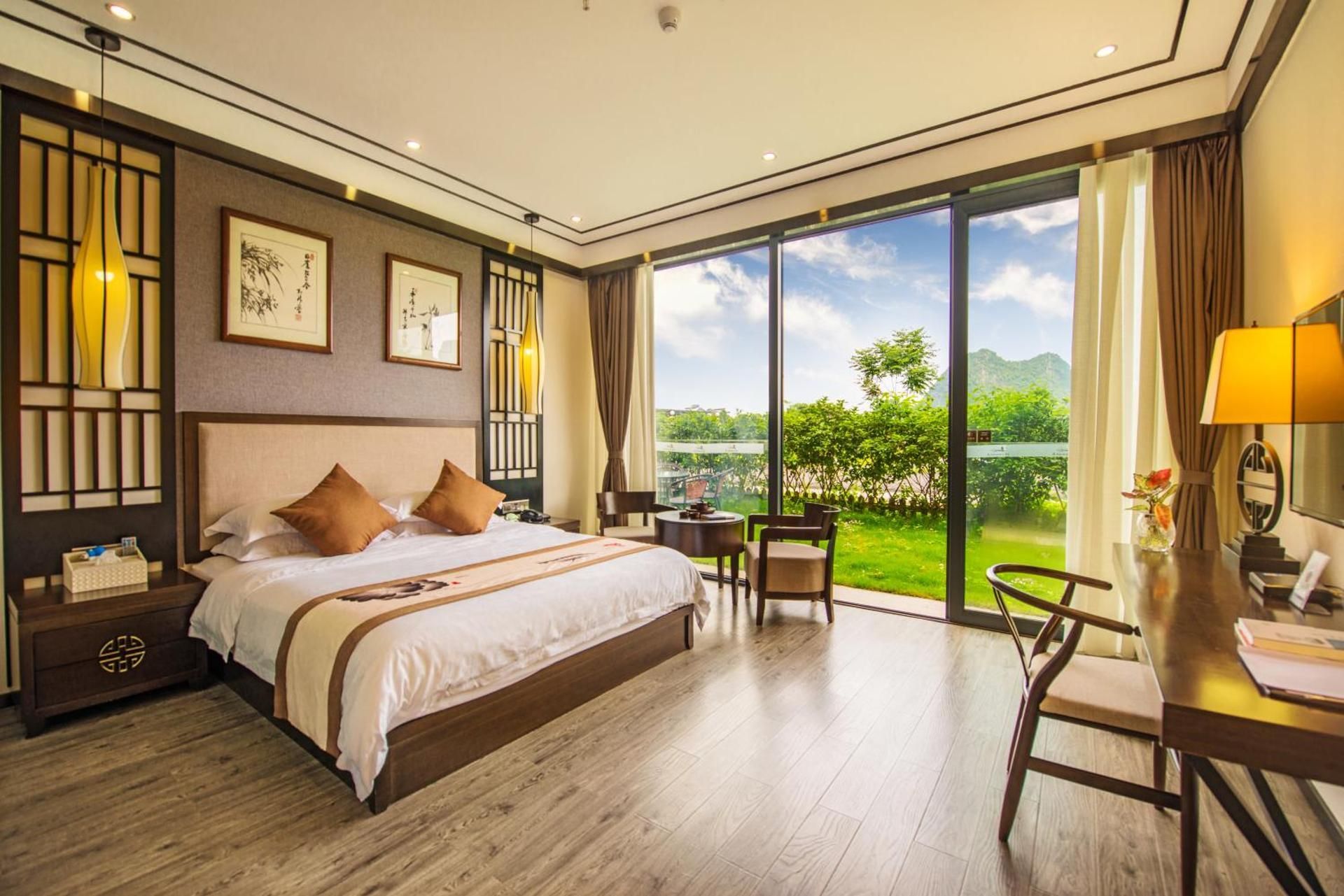 Double Room with Garden View(+1 RMB upgrade to Double room with Spa except National Holidays)) 