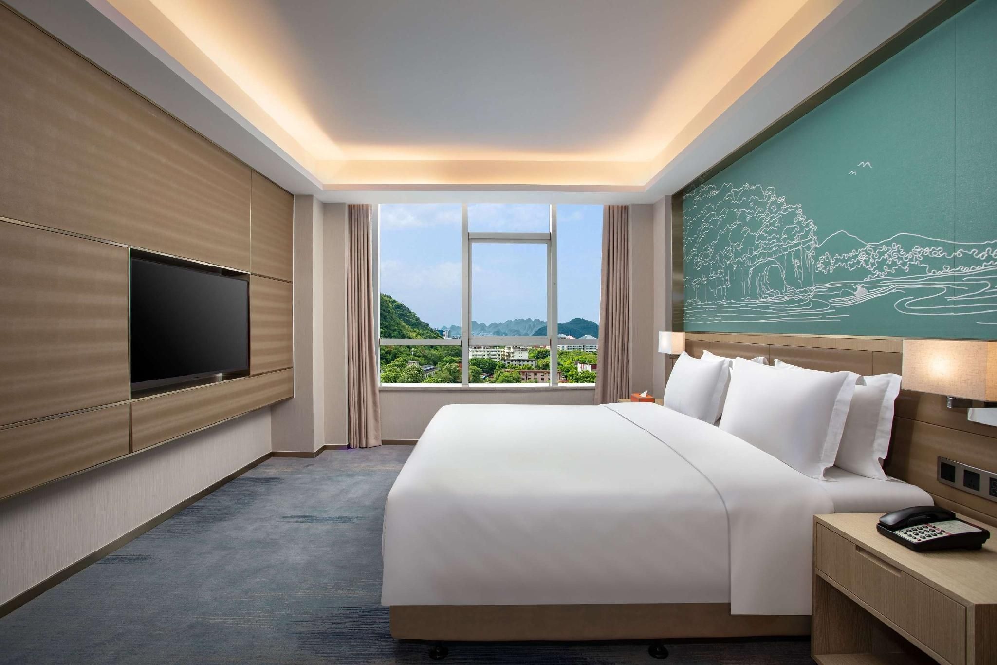 1 King Bed, Themed Family Room, Non-Smoking