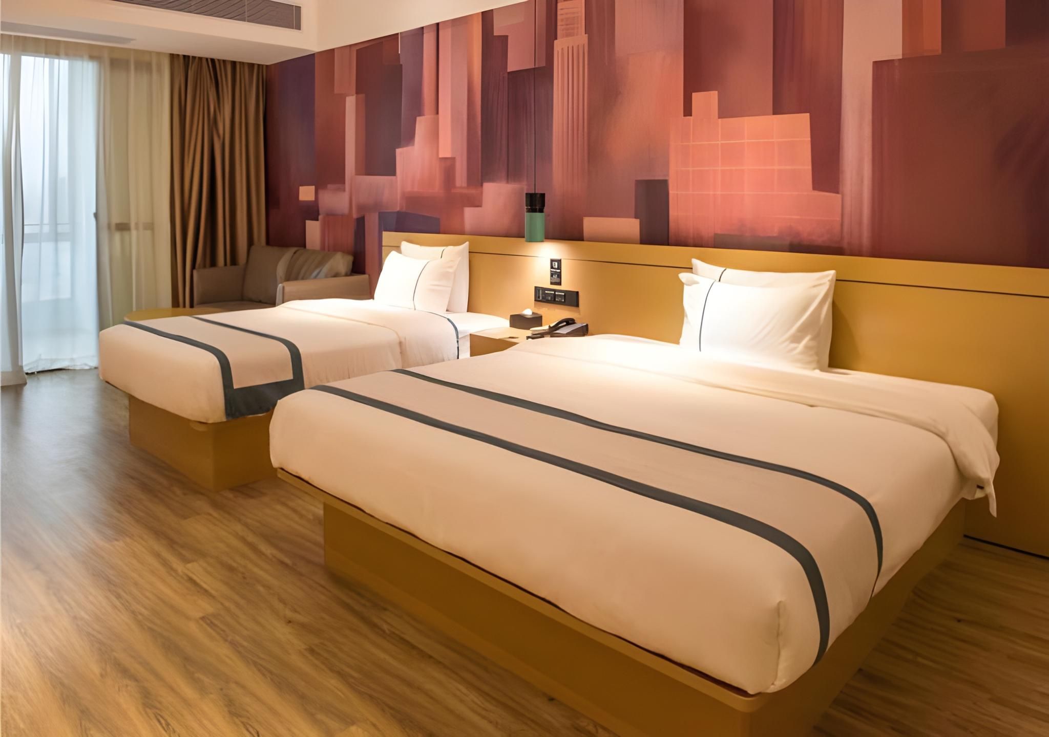 Dossen - City Family Room