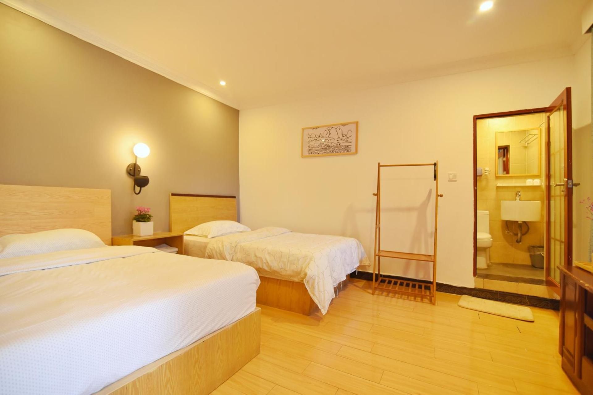 Standard King Room
