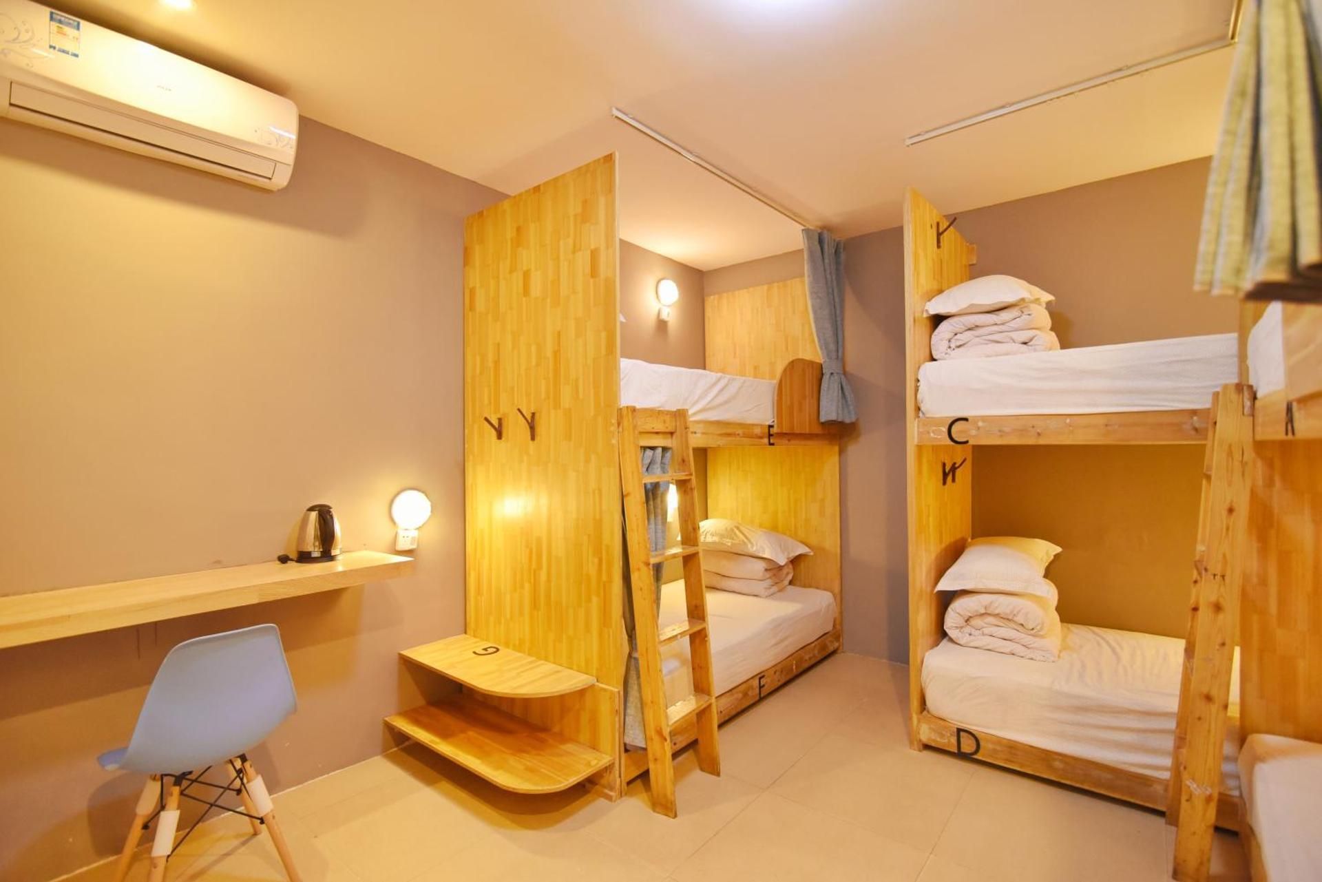Bed in 6-Bed Mixed Dormitory Room