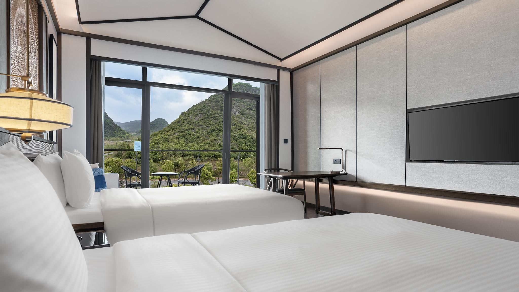 Garden View Balcony Twin Room