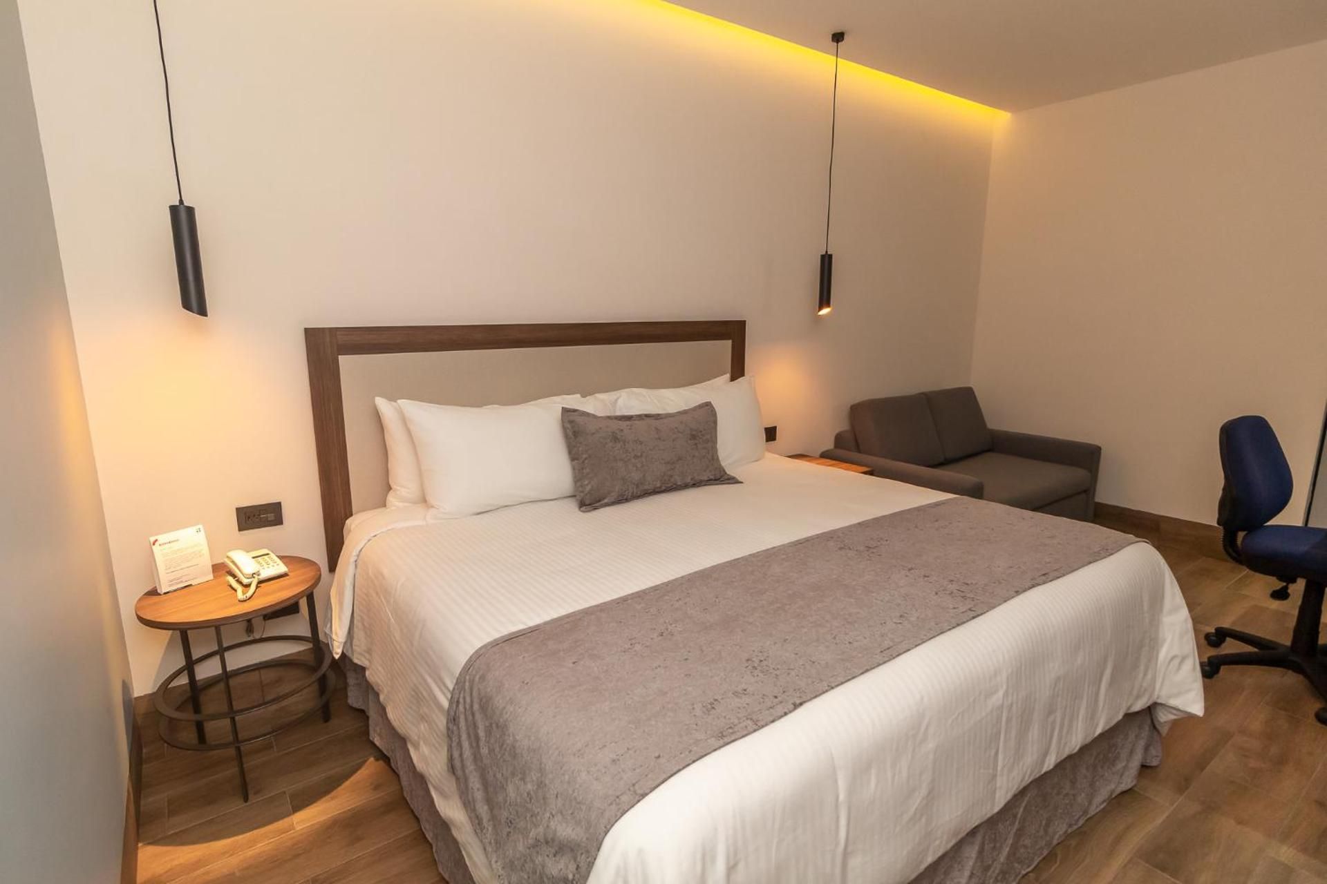 Hoteles Piedra Alta by De Los Perez Superior King Room