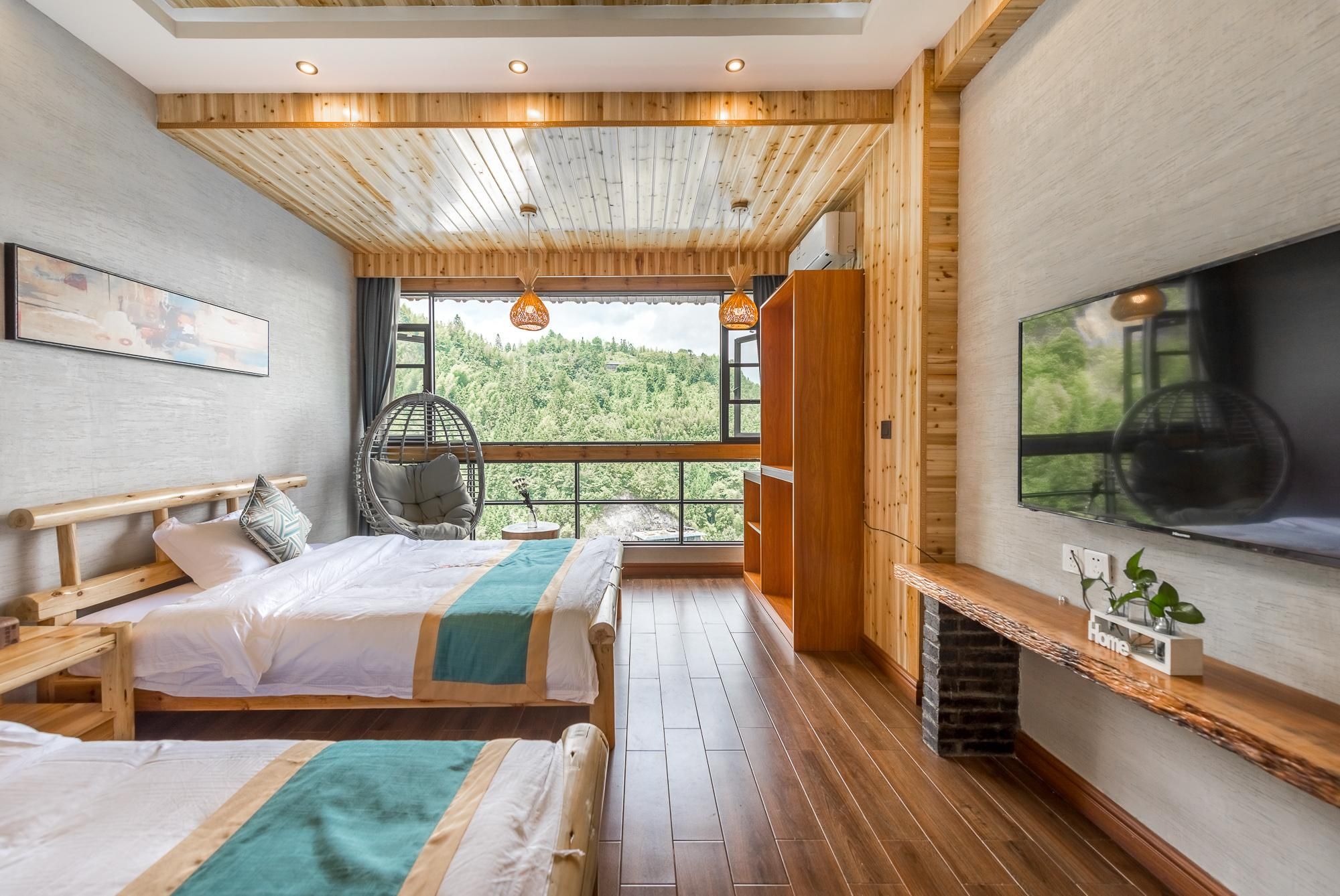 Guest Room - Twin Beds