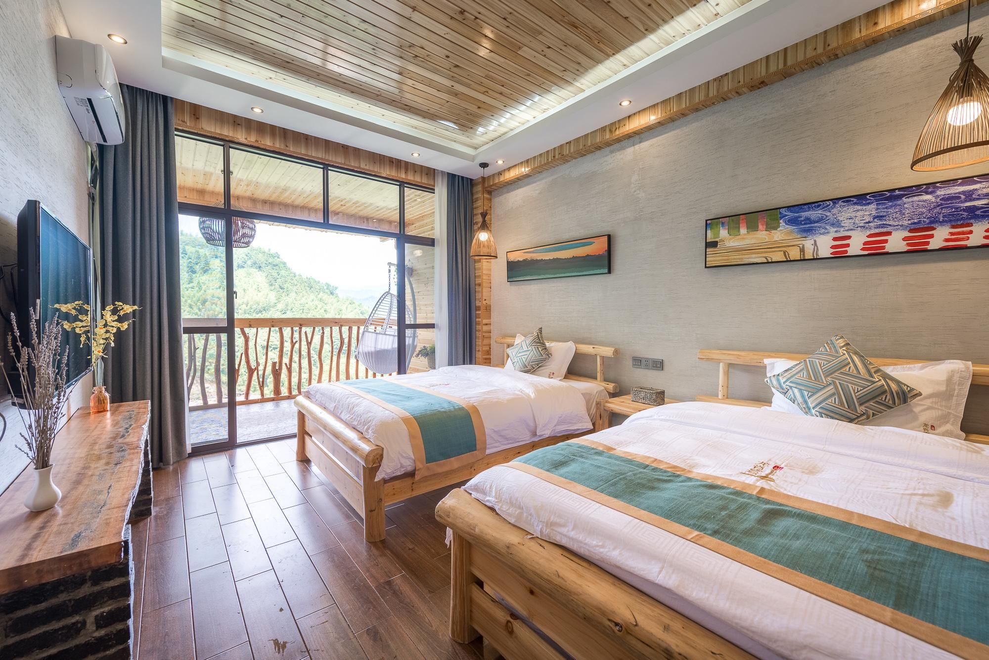 Double Room with View