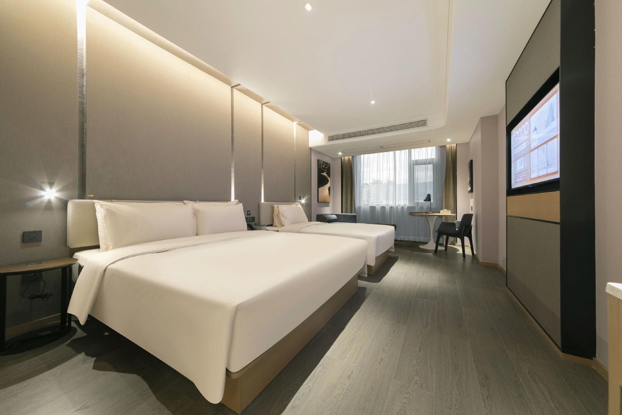 Family Twin Room