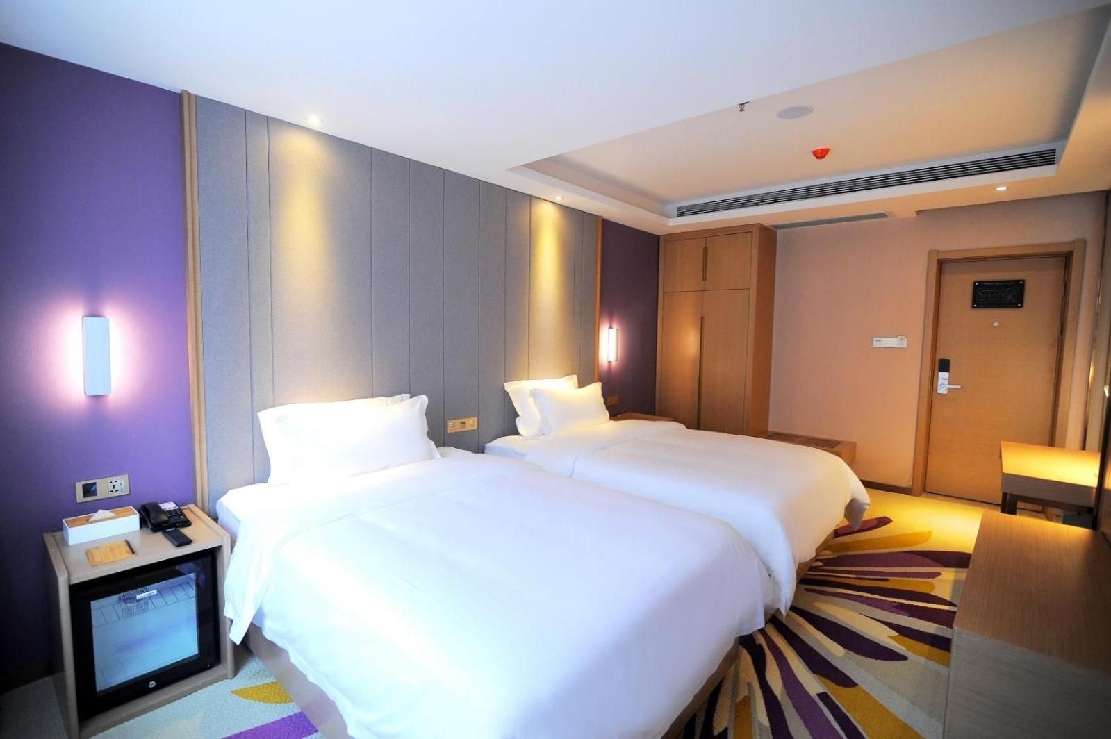 BUSINESS TWIN BED ROOM