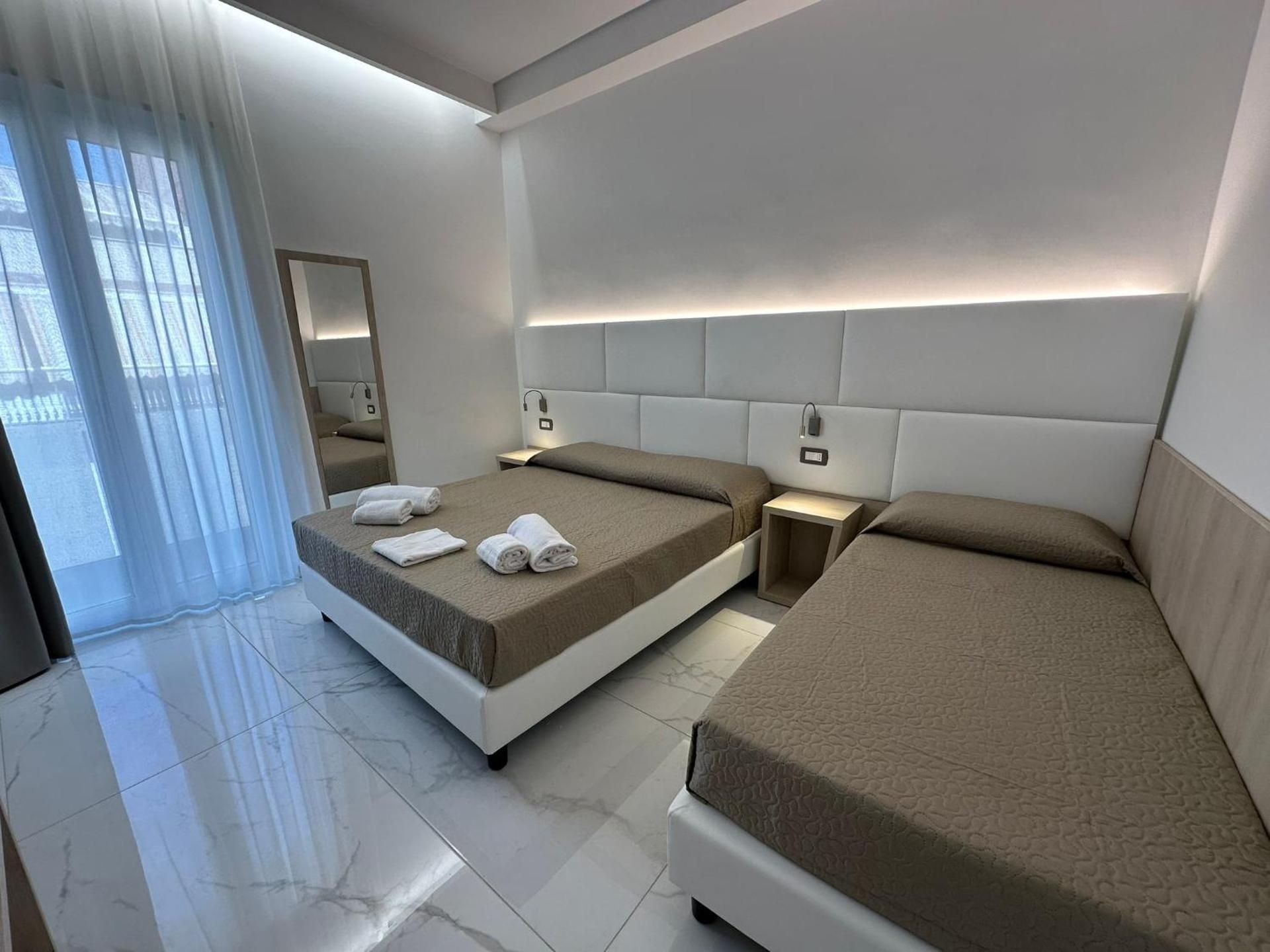 Quadruple Room with Private Bathroom