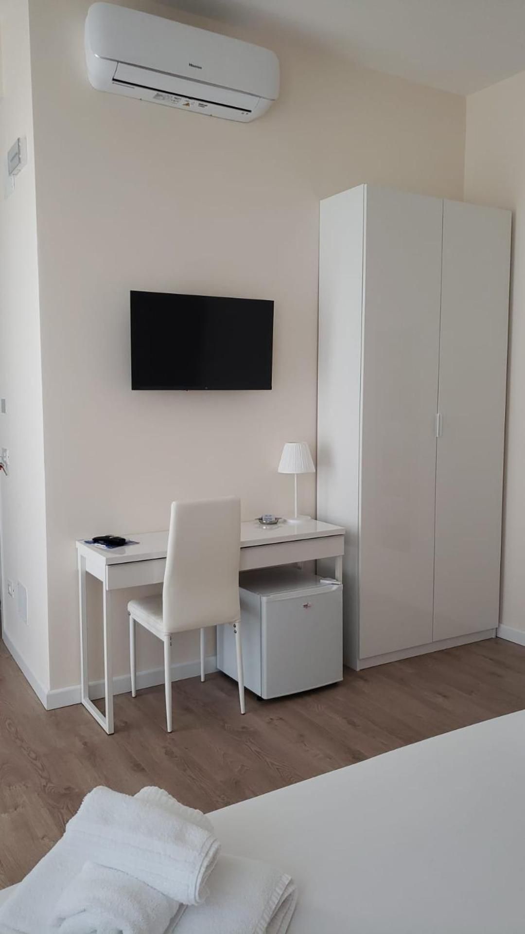 King Room with Balcony