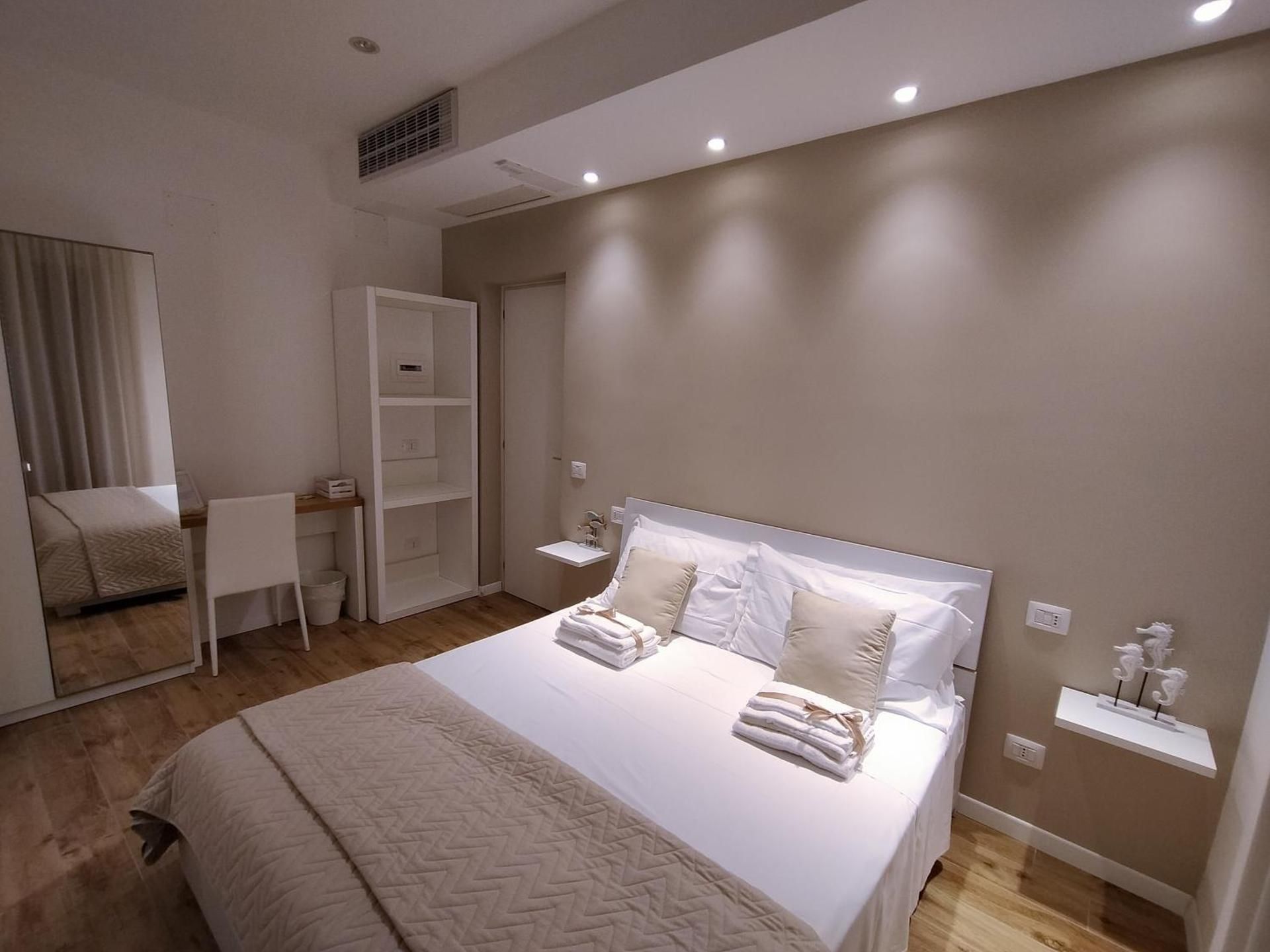 Double Room with Balcony and Sea View