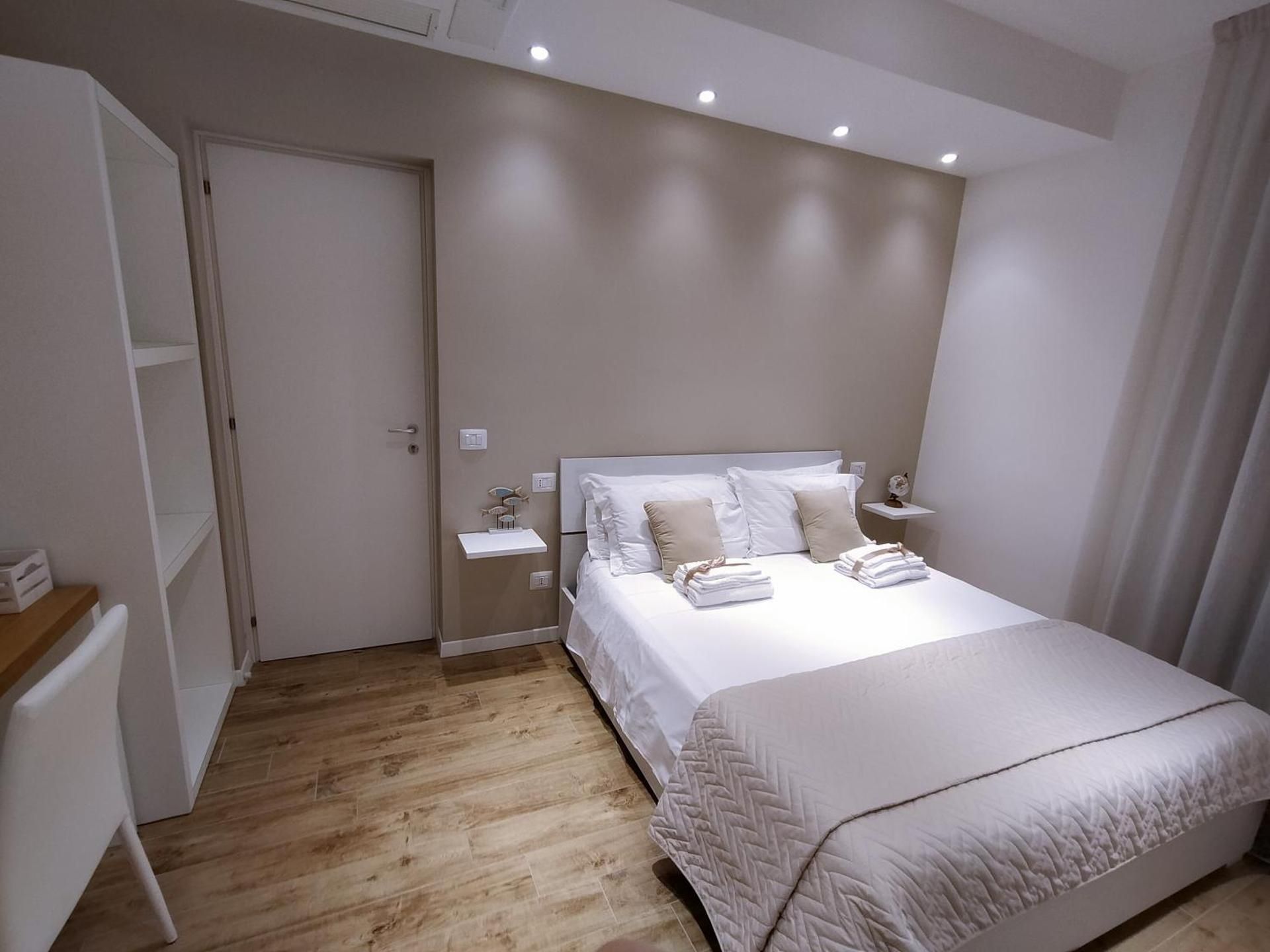 Double Room with Balcony and Sea View