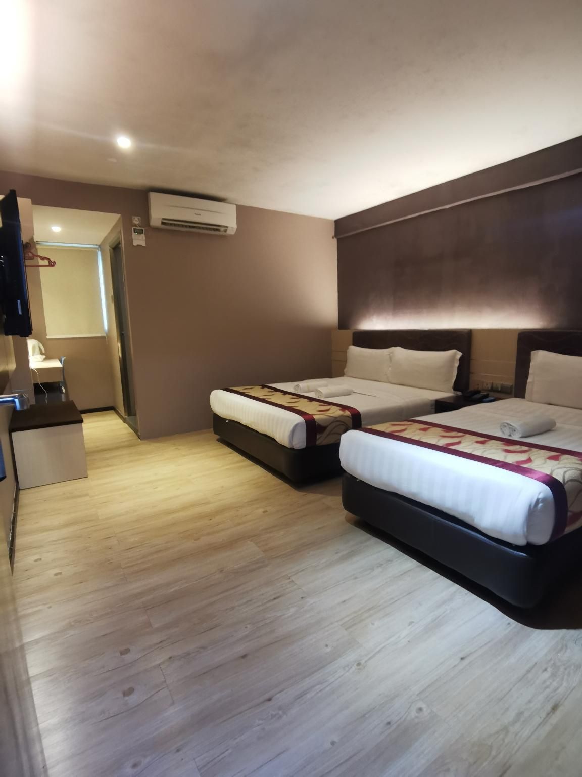Superior Suite