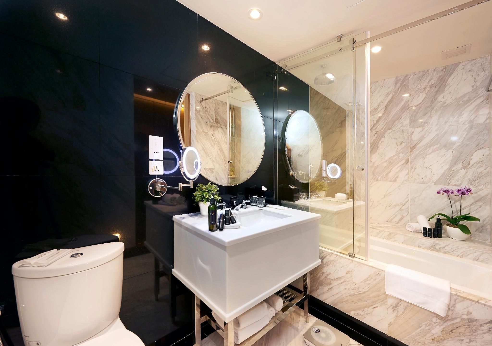 Kingwood Boutique Hotel Classic Deluxe 3