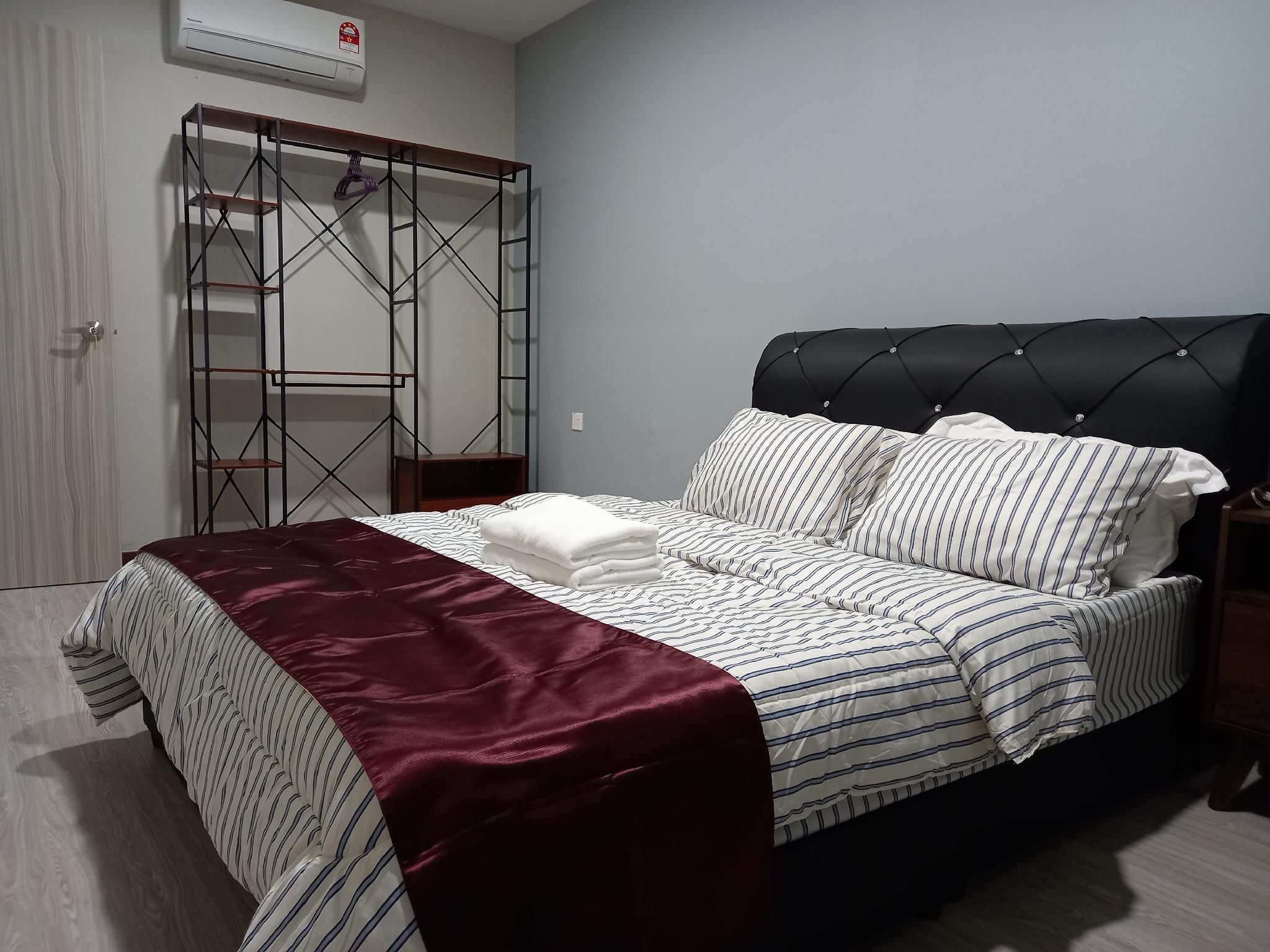 KAN JIA Standard Room