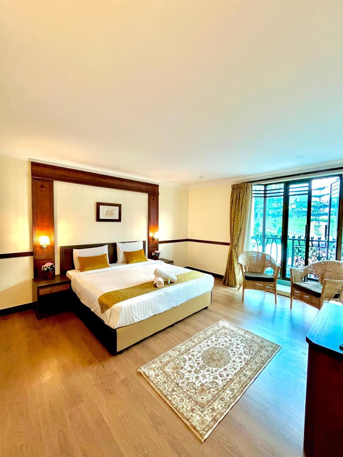 Deluxe Room City View